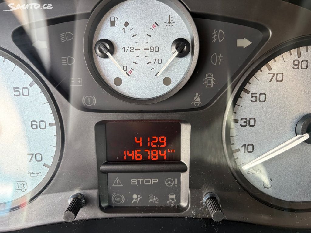 Citroën Berlingo, 1,6 88kW, ČR, SERVISKA