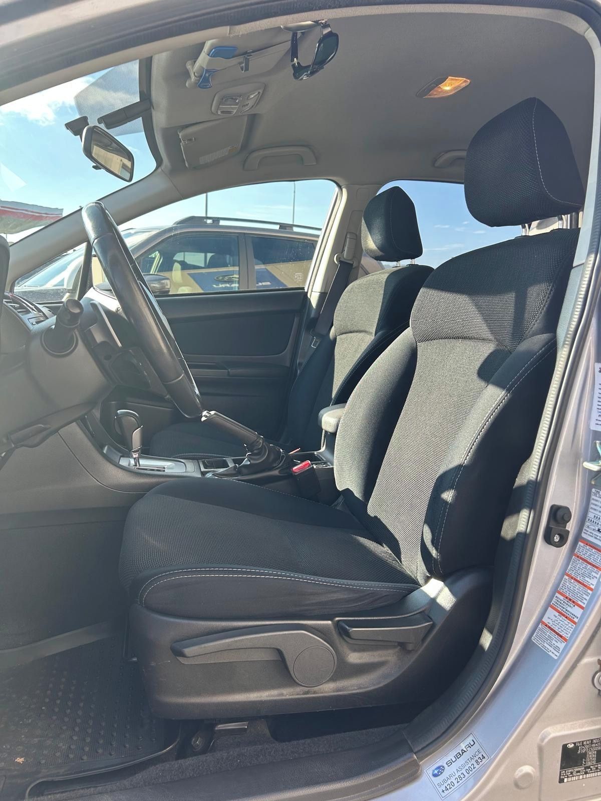 Subaru XV, 2.0i CVT Active MY2013 - fotka 5