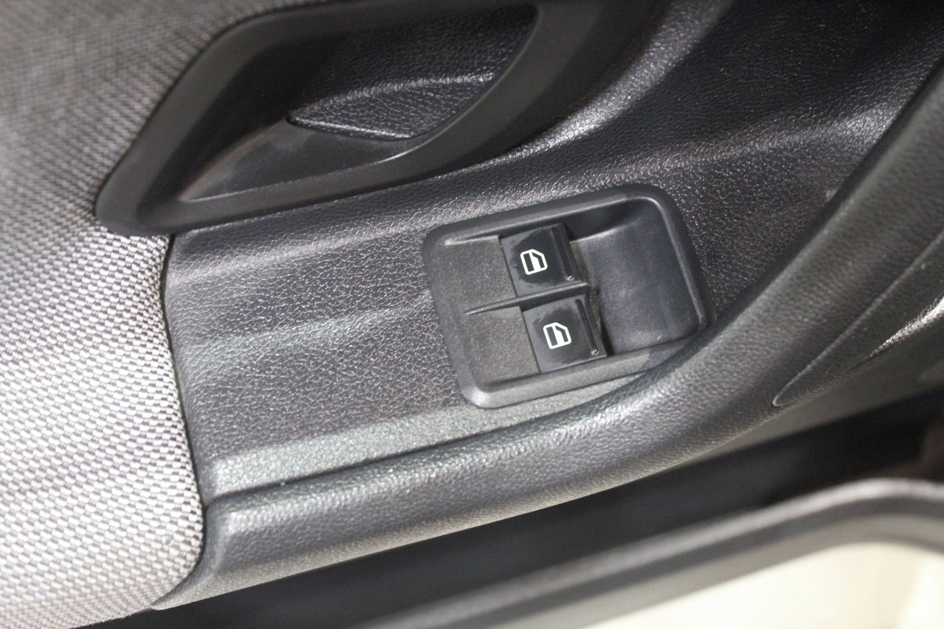 Škoda Fabia, 1.2 htp 51kw. klima - fotka 6