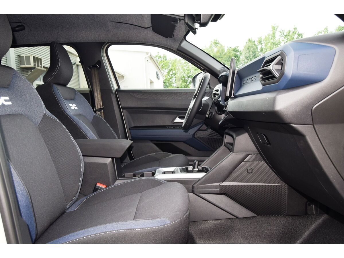 Dacia Duster, Journey Hybrid 140 - fotka 4