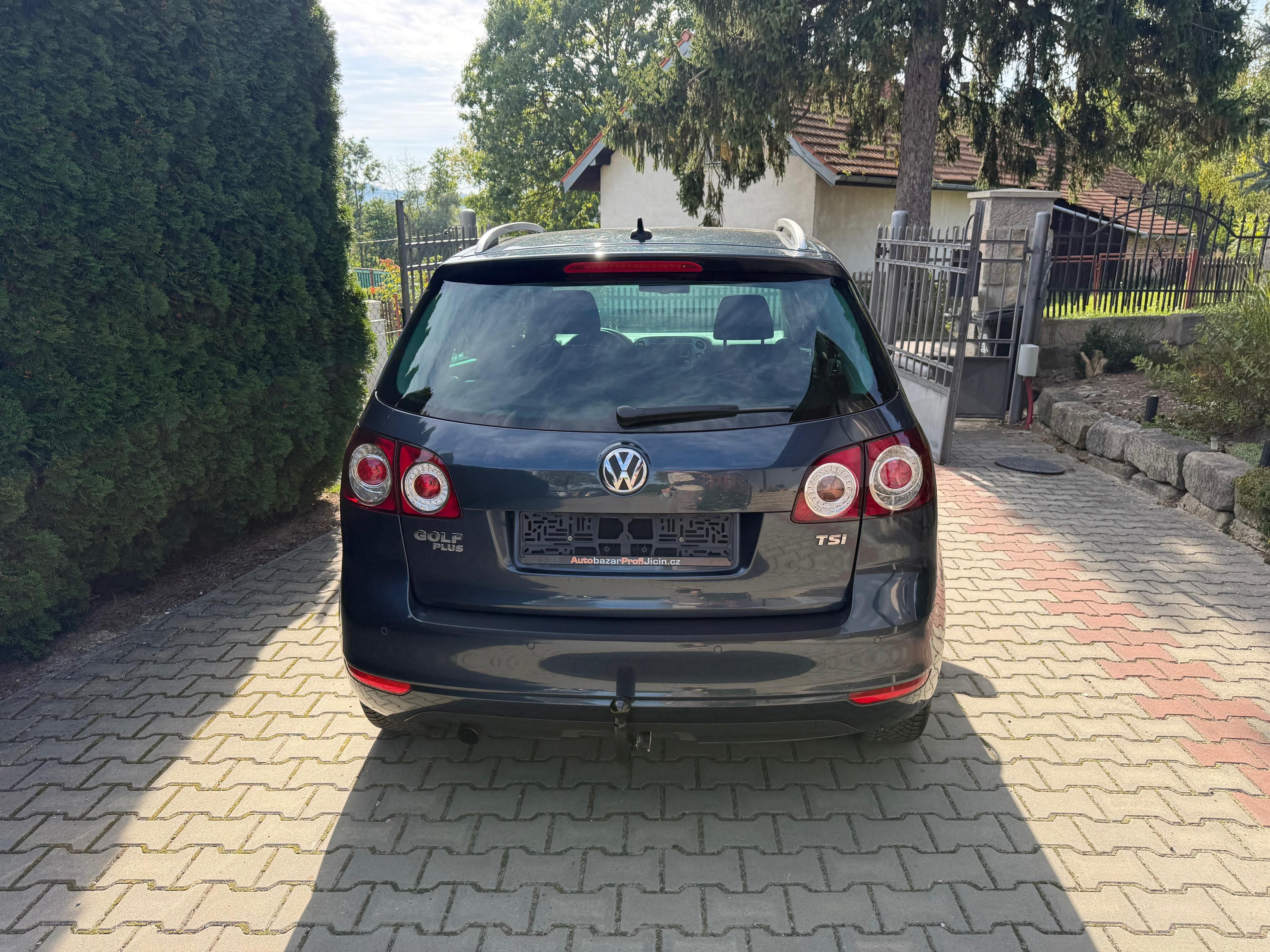 Volkswagen Golf Plus, 1,2 TSi Pravid.servis WEBASTO - fotka 5