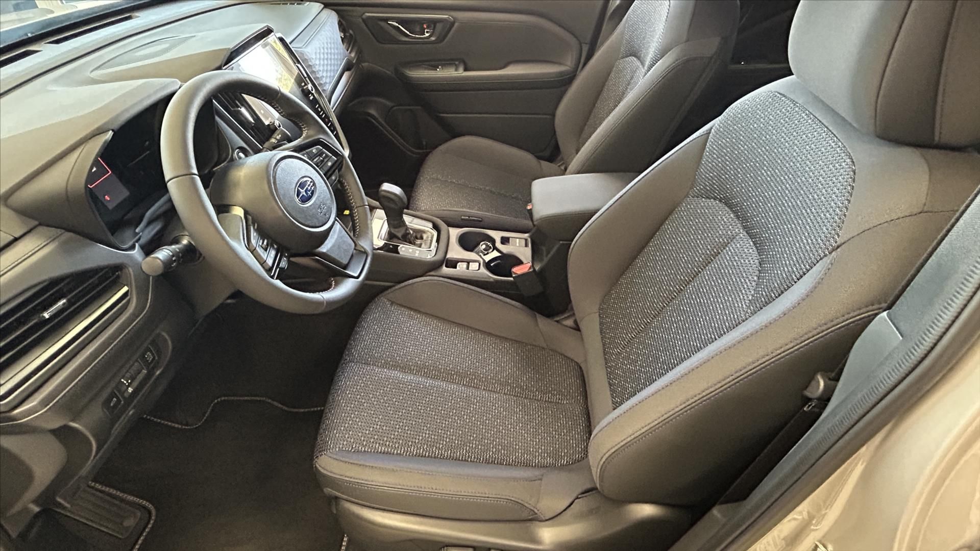 Subaru Forester, 2,0 Comfort - fotka 5