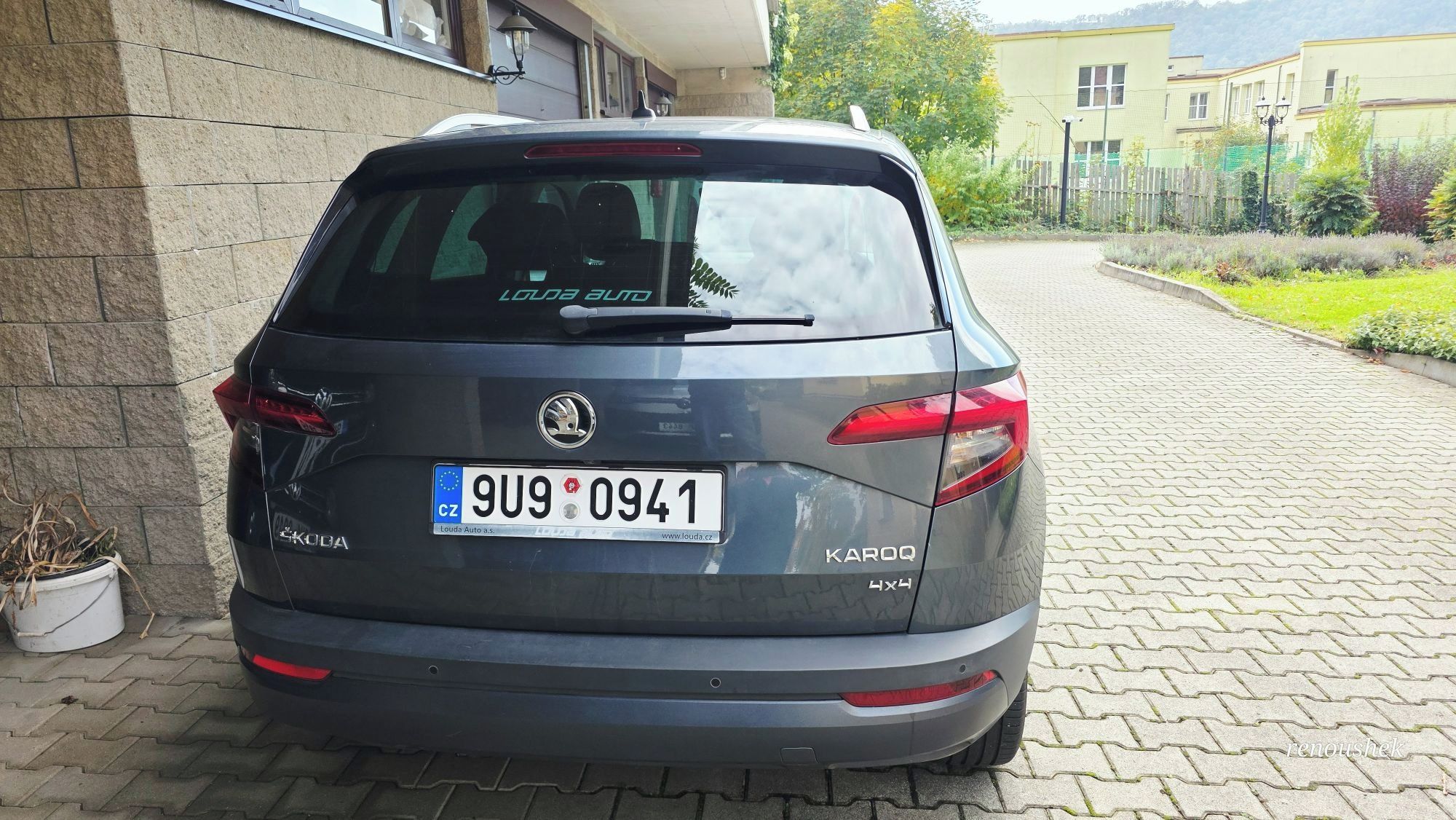 Škoda Karoq, 2,0 TDI 140KW servisováno - fotka 2