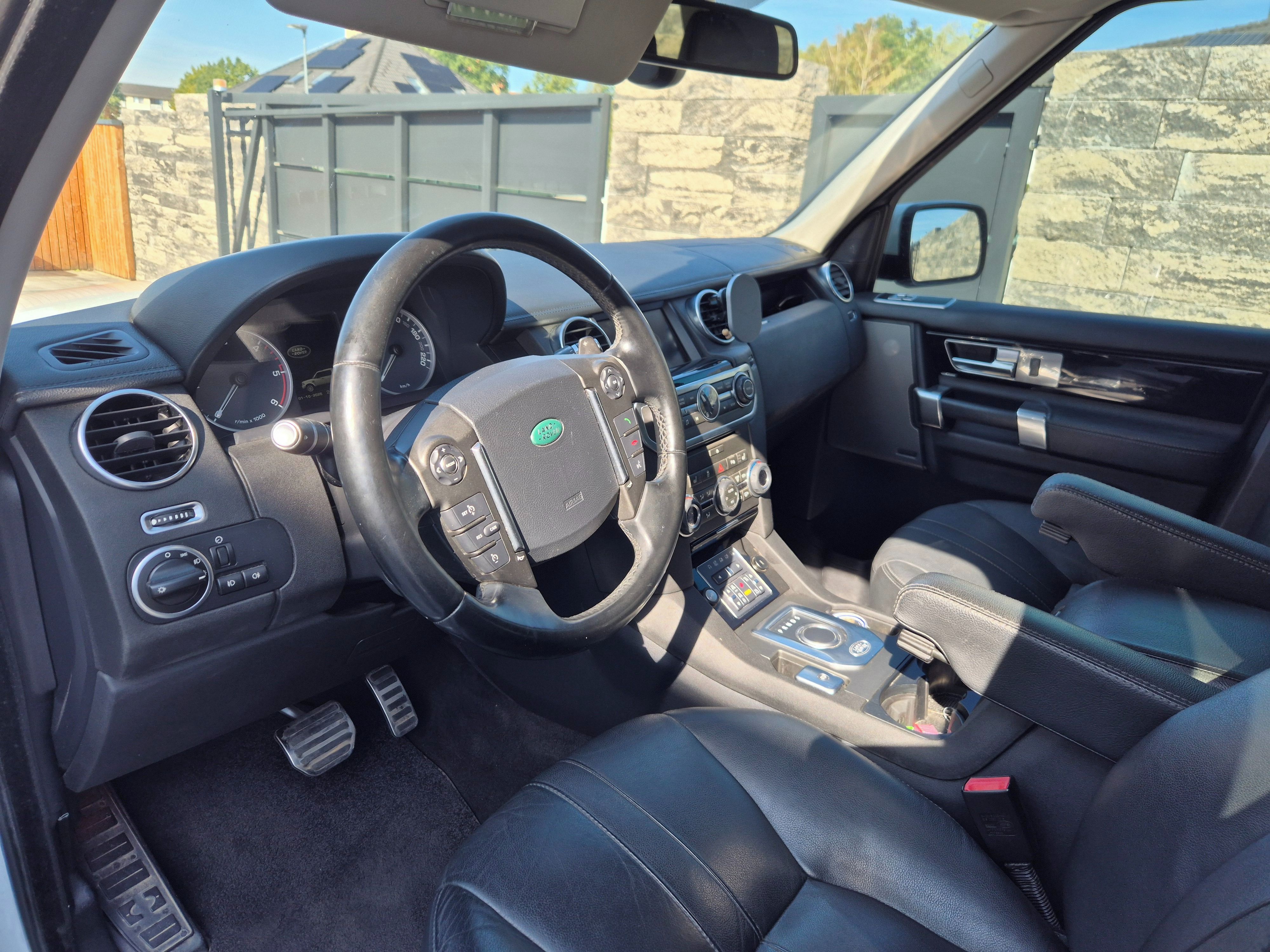 Land Rover Discovery, 3.0tdi, 188kw, tažné - fotka 6