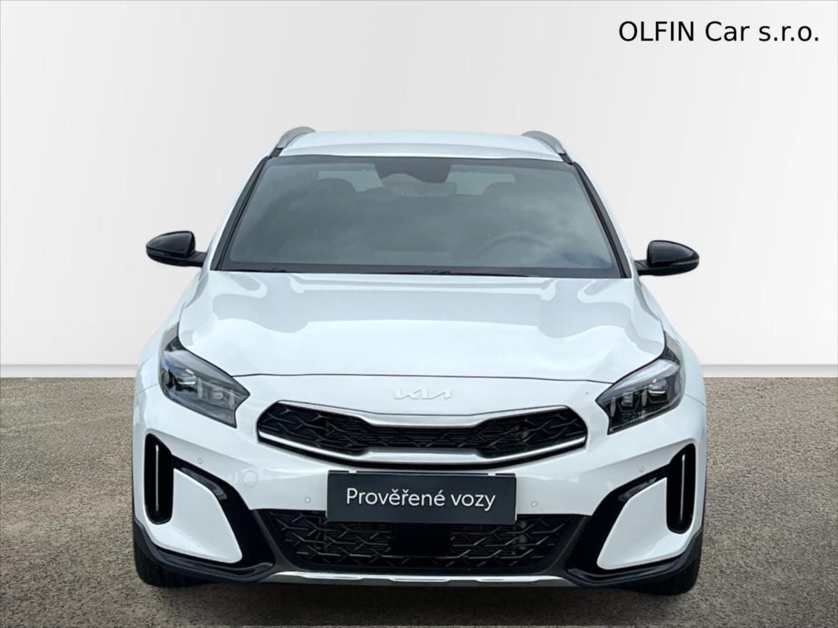 Kia XCee´d, 1,6 T-GDi 132kW 7DCT STEEL EDI - fotka 4
