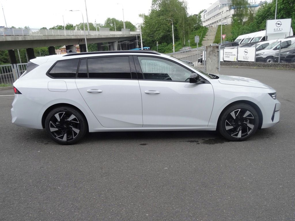 Opel Astra, ST Edition Hybrid 1.2T 145k A6 - fotka 5