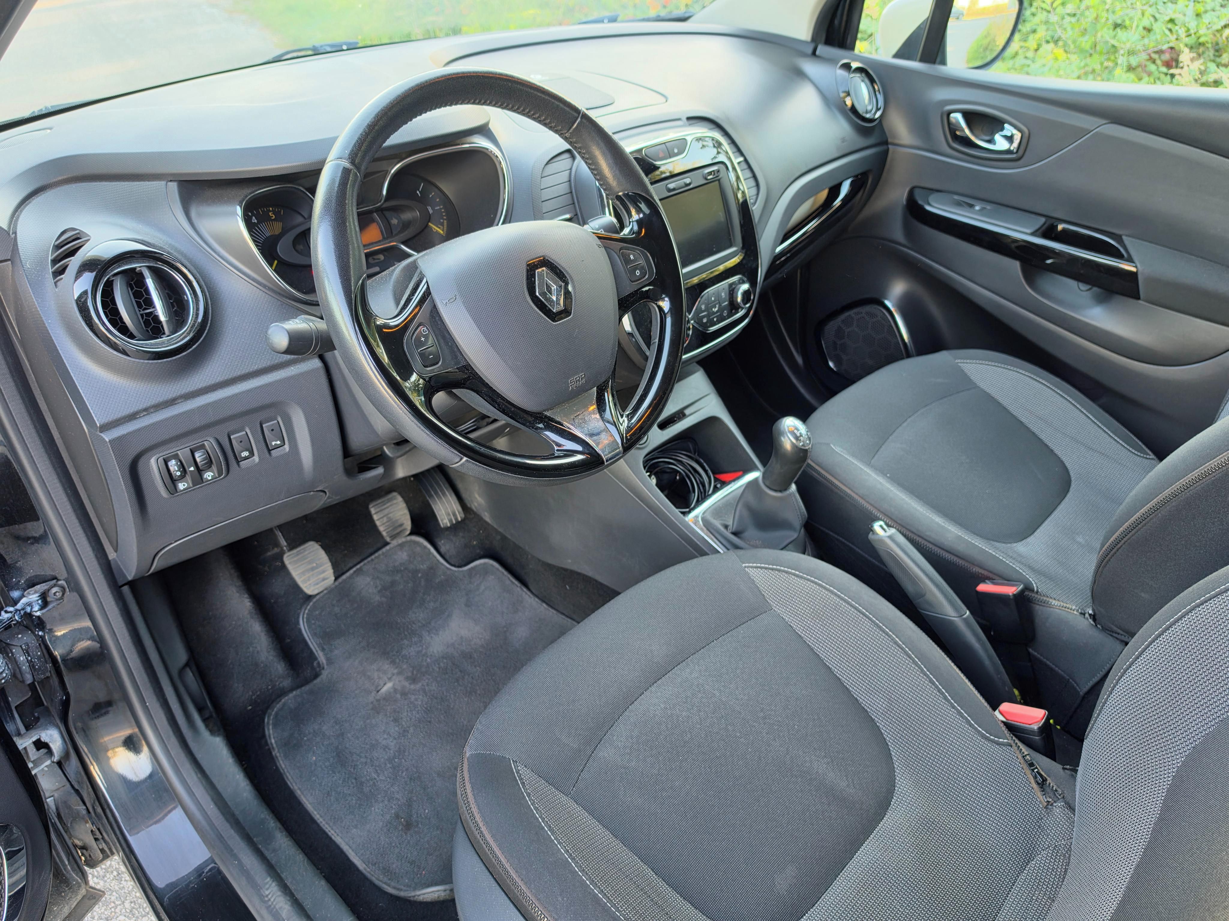 Renault Captur, 1,5 dCi, 66kW, aut.klimatizace - fotka 6