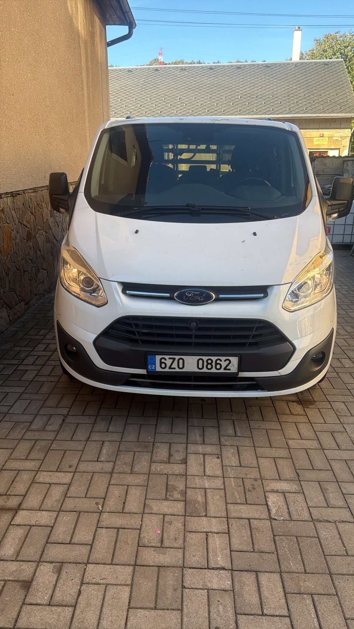 Ford Tourneo Custom, 8 míst, obyt. vestavba - fotka 5