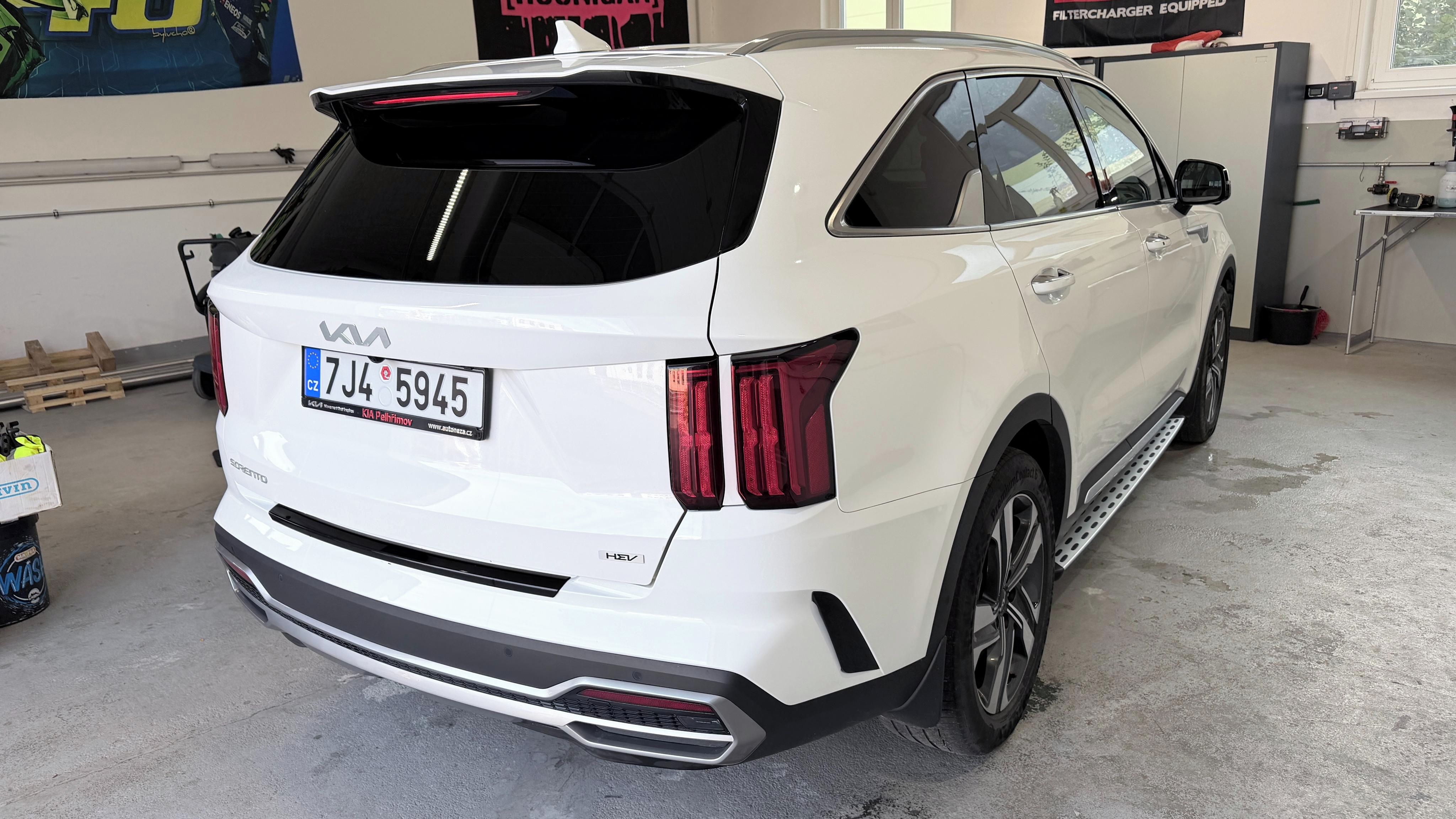 Kia Sorento, Kia Sorento 7P HEV - fotka 4