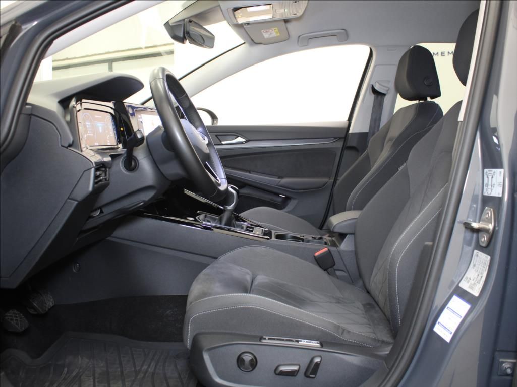Volkswagen Golf, 1,5 TSI 110kW Style Var. 63tkm - fotka 6
