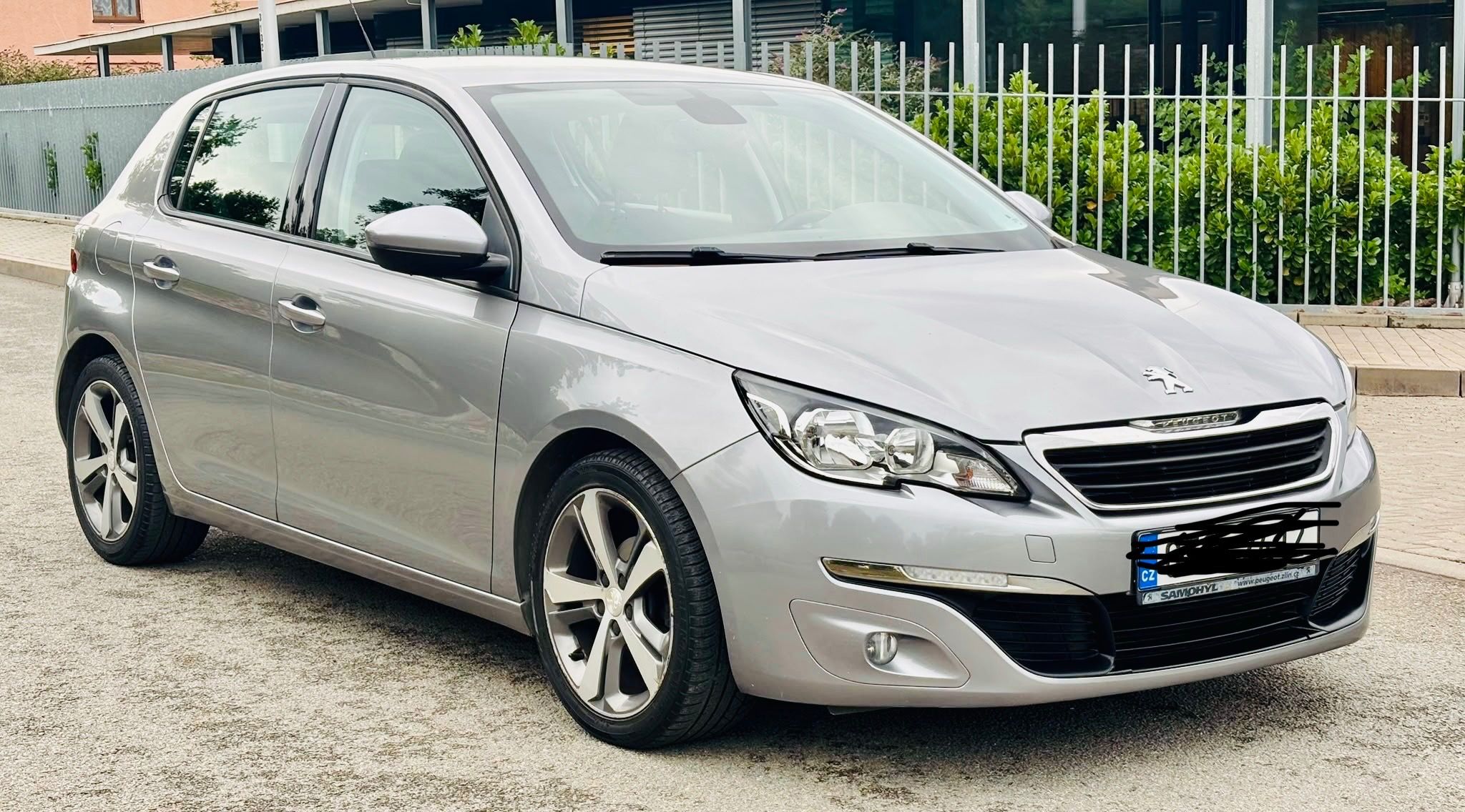 Peugeot 308, 1.6 HDI-servisováno