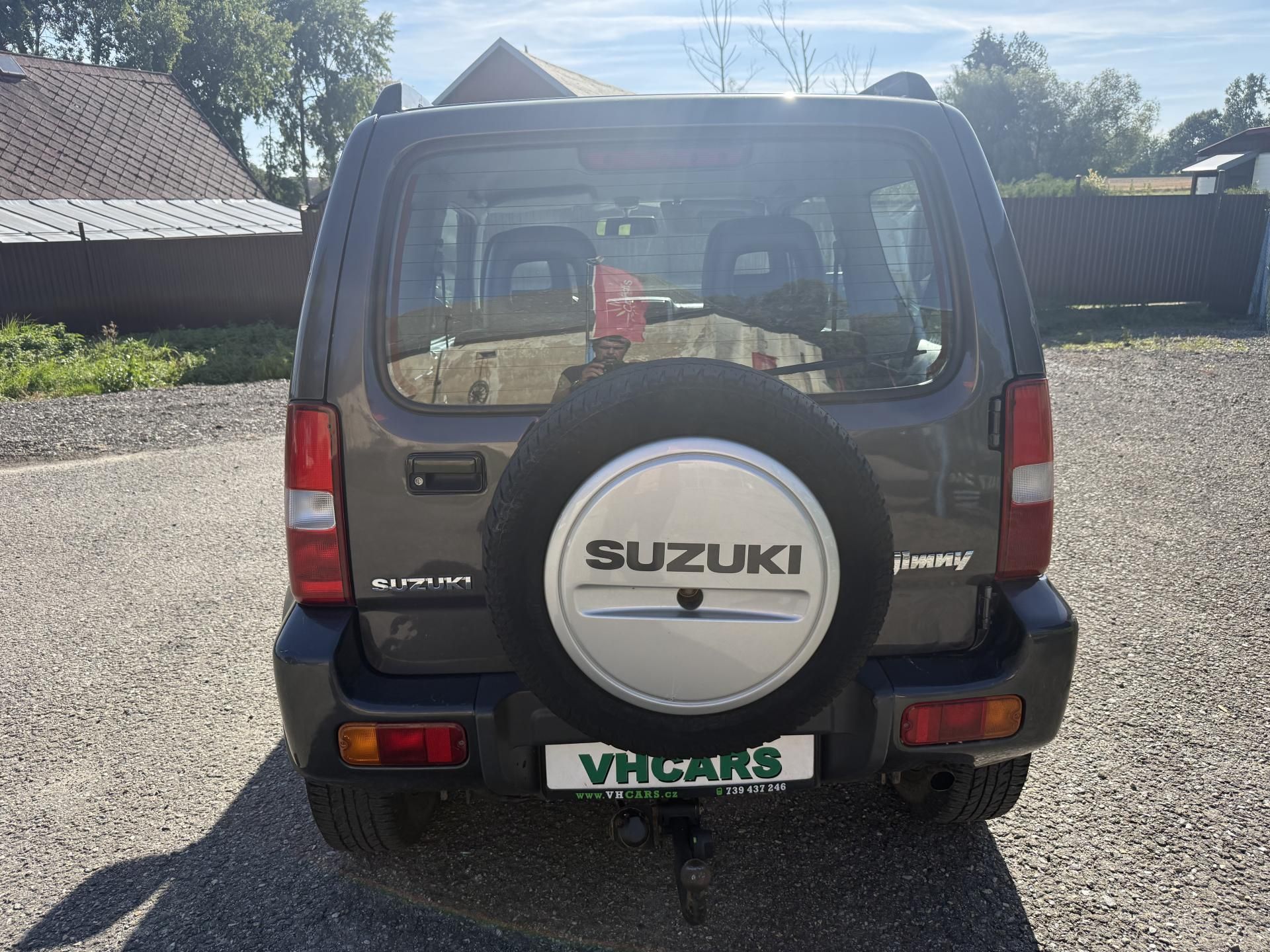 Suzuki Jimny, 1,3i 4x4 TAŽNÉ - fotka 6