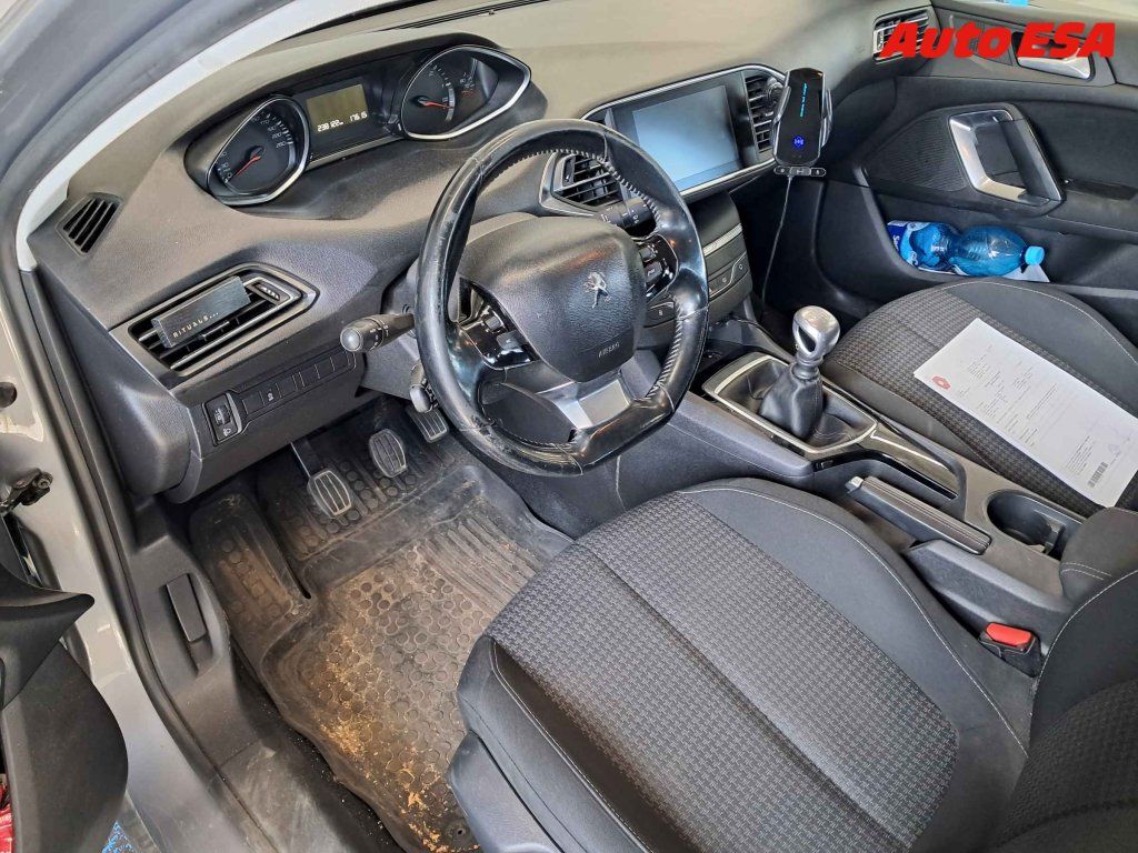Peugeot 308, 1.5 D - fotka 3