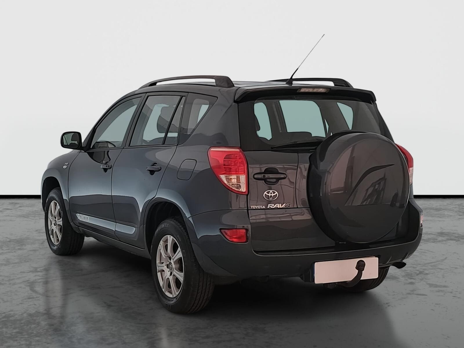 Toyota Rav4, 2.2 D-4D, 4X4 - fotka 4