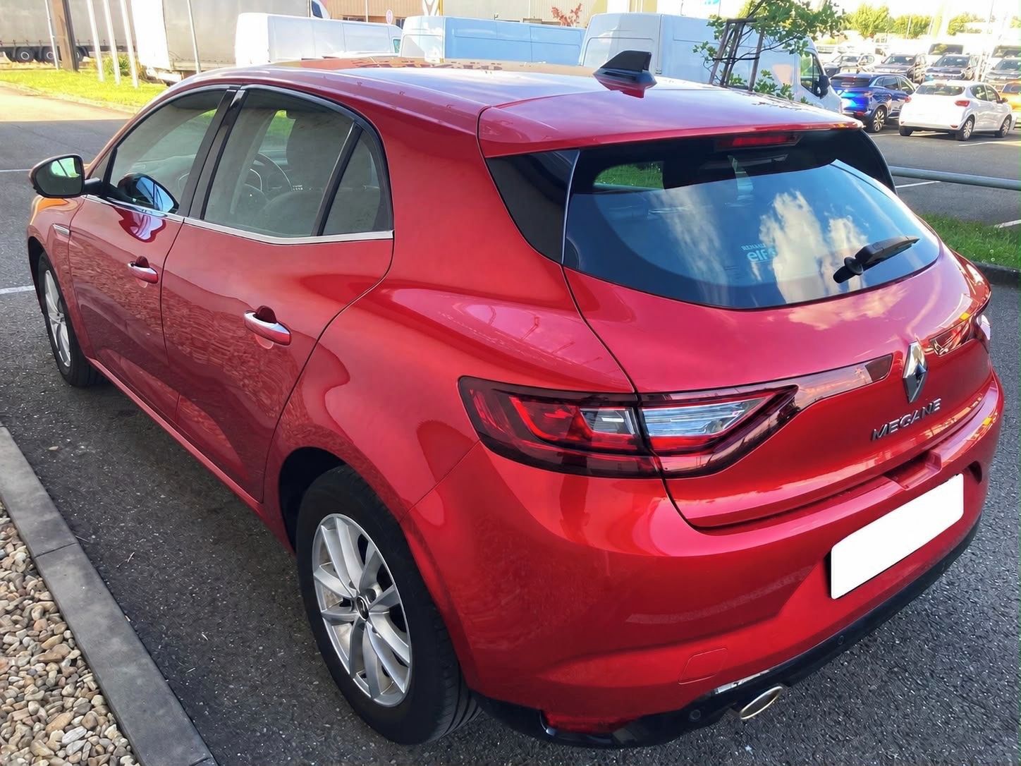 Renault Mégane, 1,3 TCe 85 kw,Intens 2020 - fotka 4