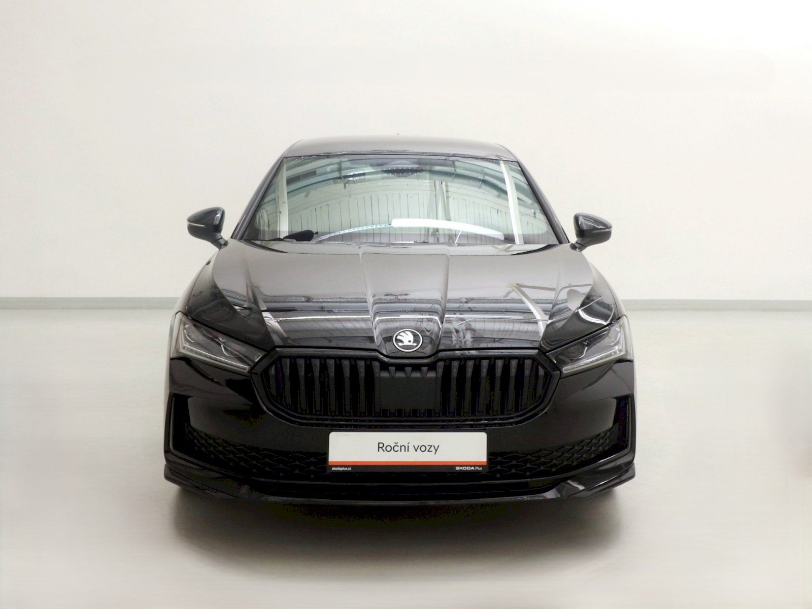 Škoda Superb, SportLine DSG 2.0 TDI 110kW - fotka 4