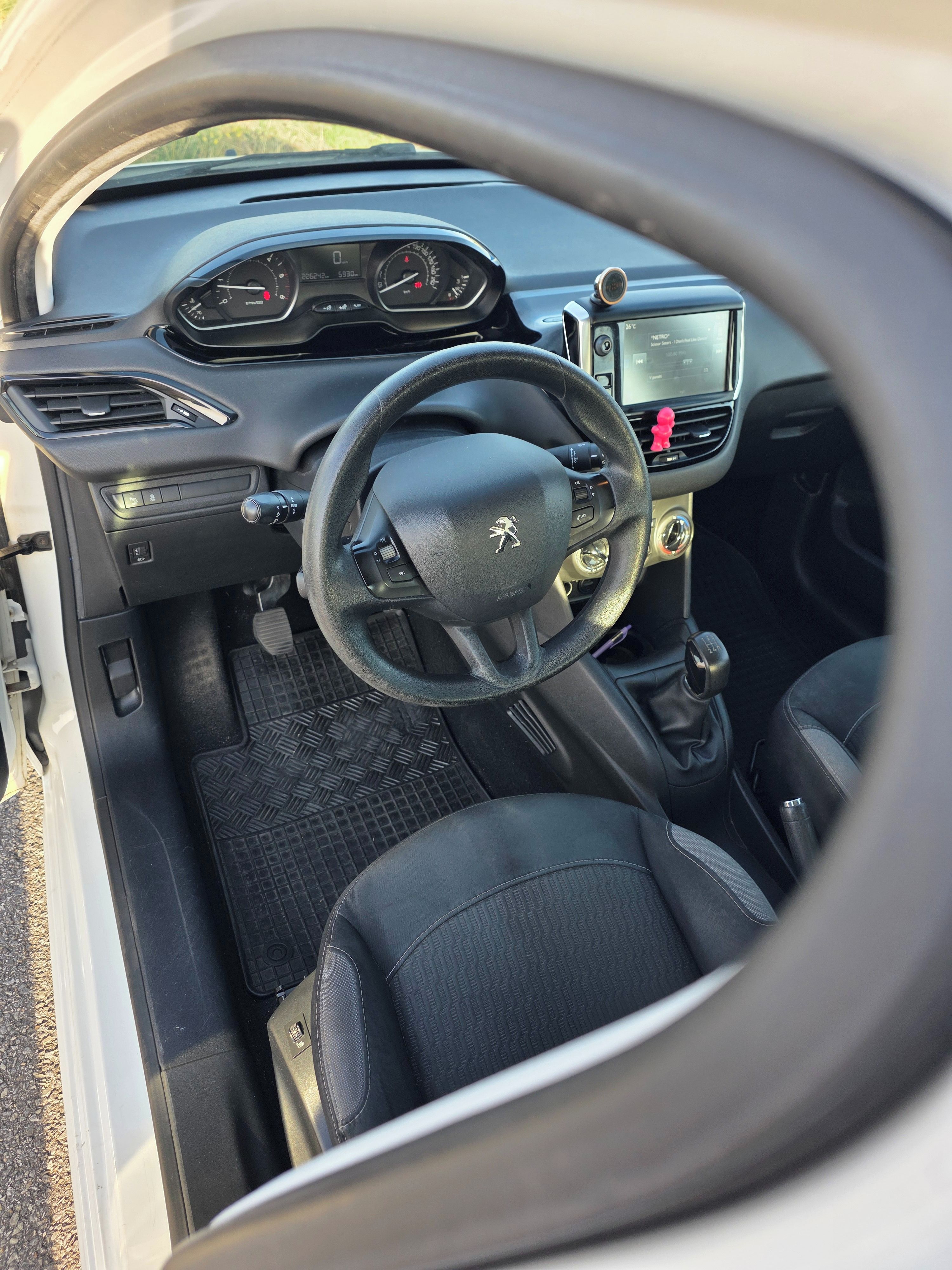 Peugeot 208, 1.6 HDI, servisní knížka - fotka 5