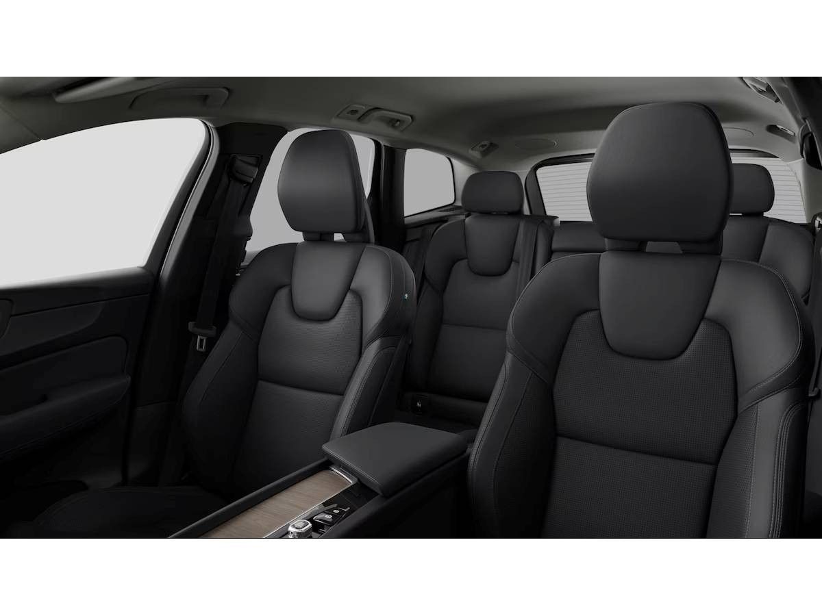 Volvo XC60, 2.0B5 184kW 4x4  PLUS DARK - fotka 4