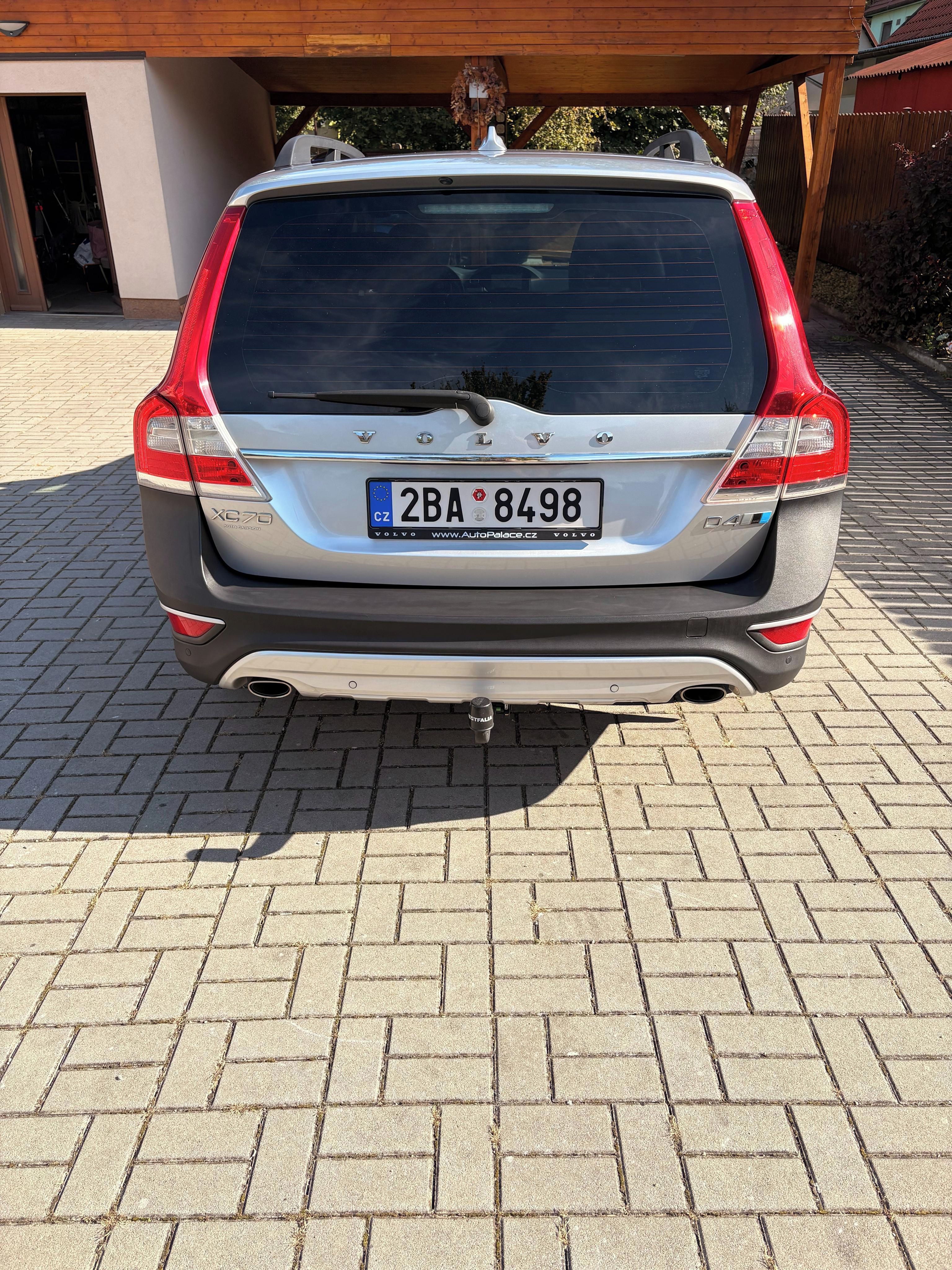 Volvo XC70, Volvo XC70 D4 AWD 163kW - fotka 4