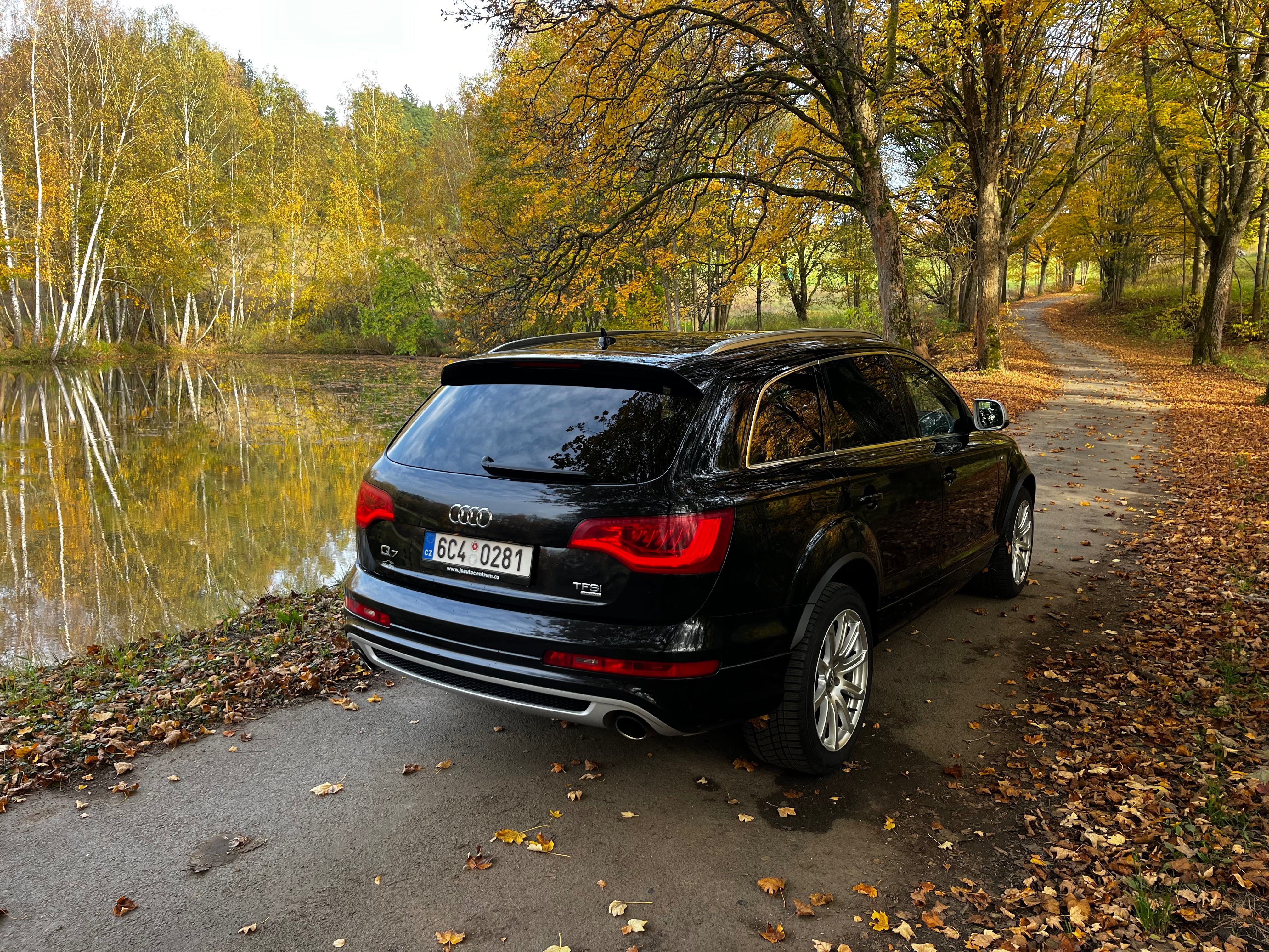 Audi Q7, Motor po GO za 380 tisic - fotka 5