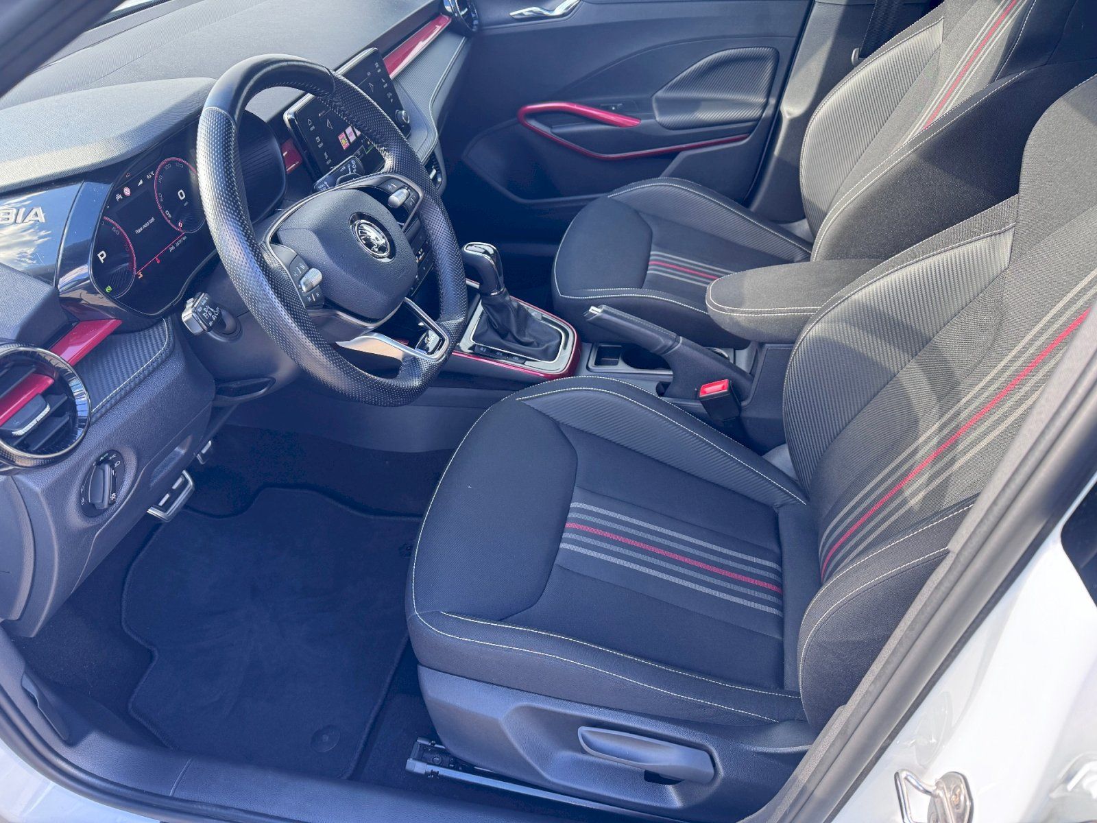 Škoda Fabia, 1.5 TSI 110kW Monte Carlo DSG - fotka 5