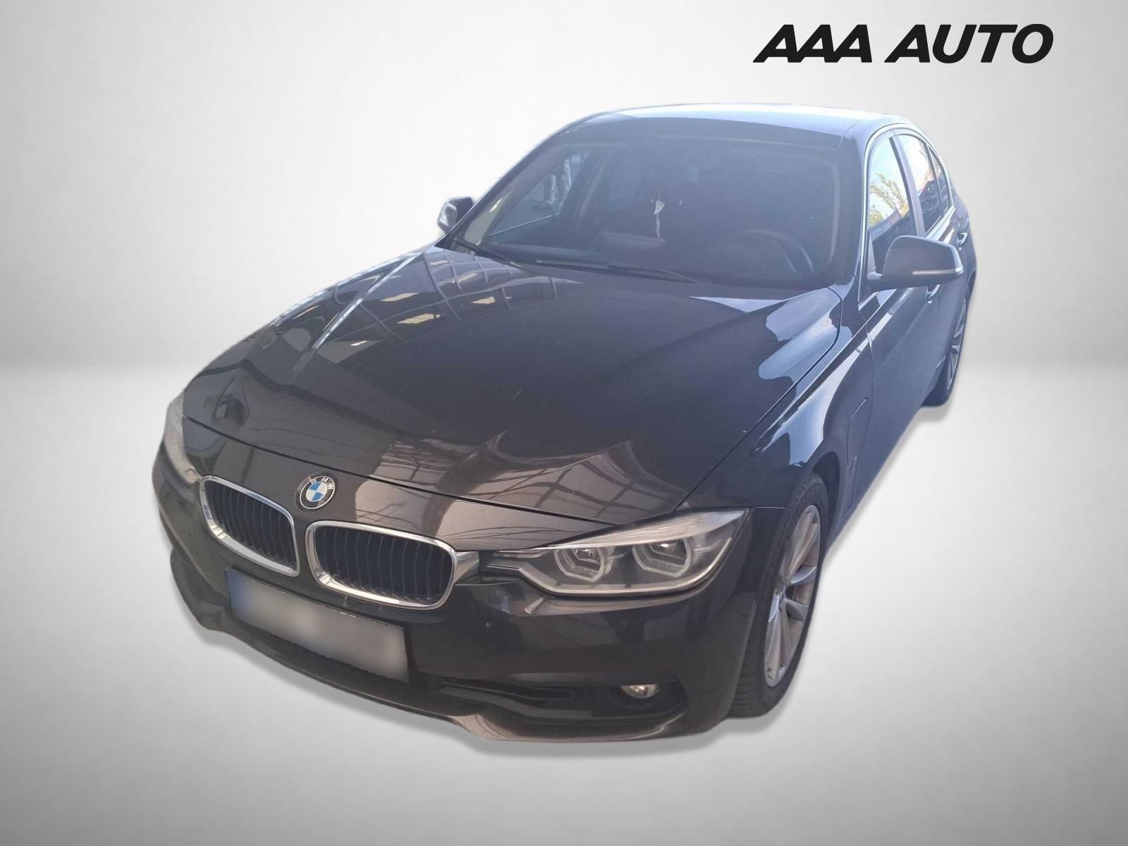 BMW Řada 3, 330e iPerformance, Automat