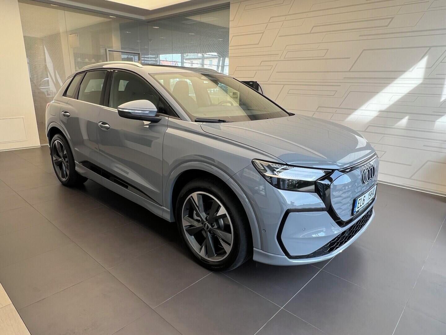 Audi Q4, e-tron performance  210 kW - fotka 4