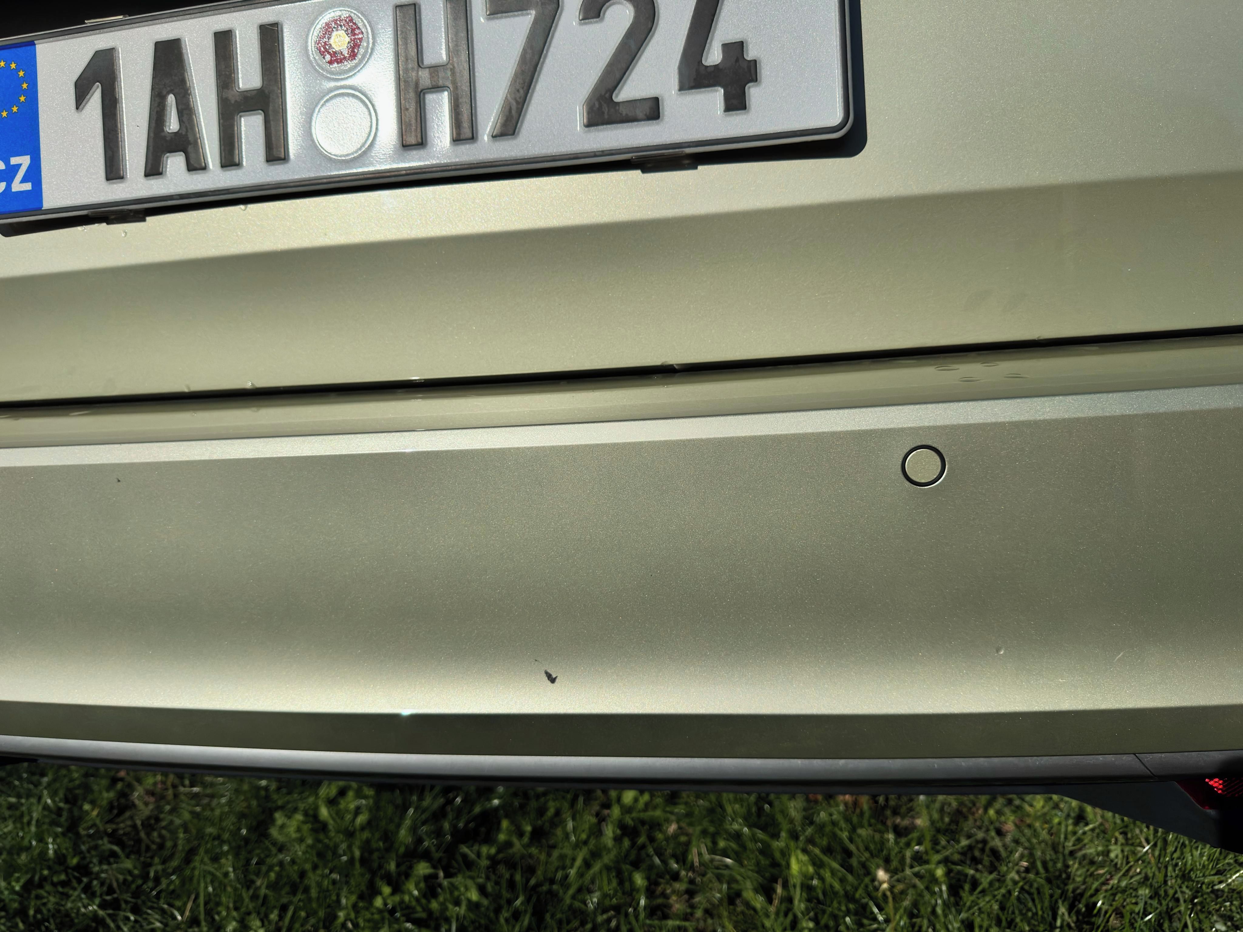 Škoda Superb, 2.0 TDI L&K 23TKM DPH - fotka 6