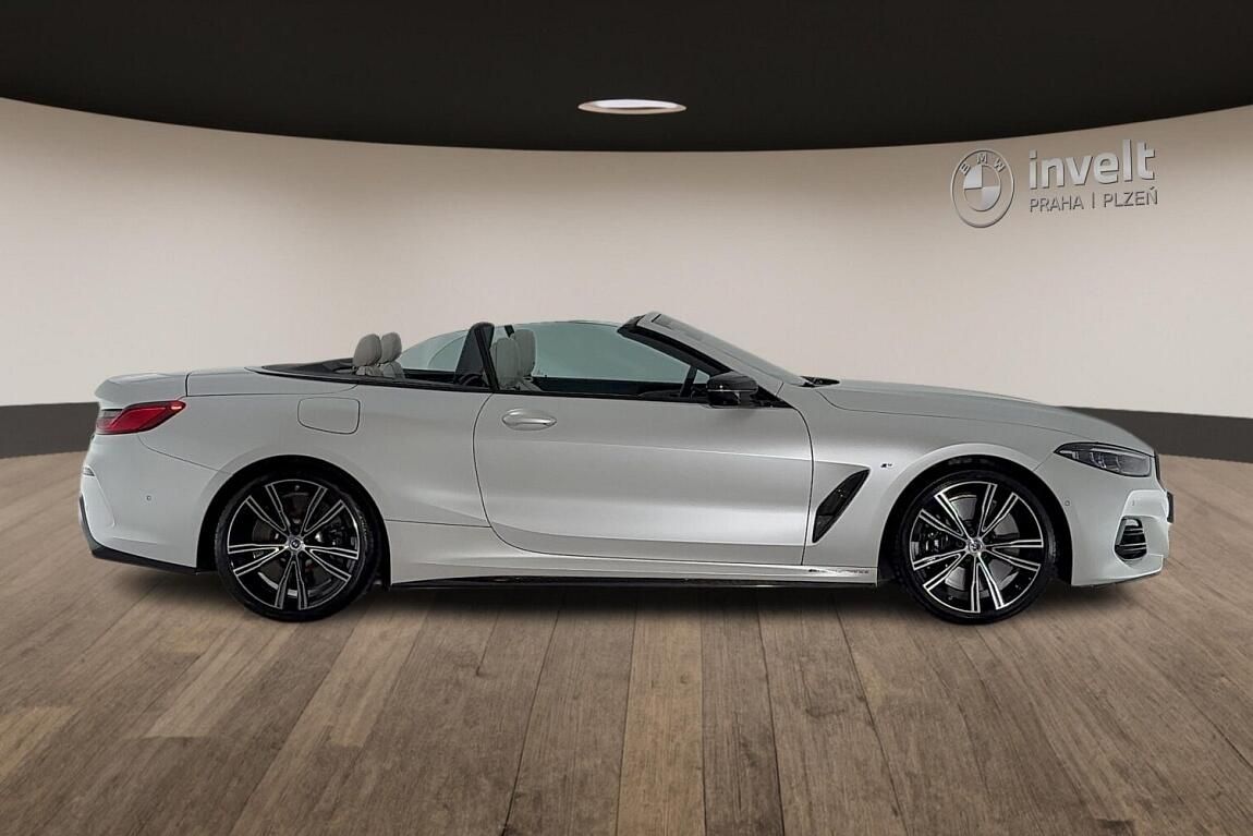 BMW Řada 8, M850i xDrive - fotka 4