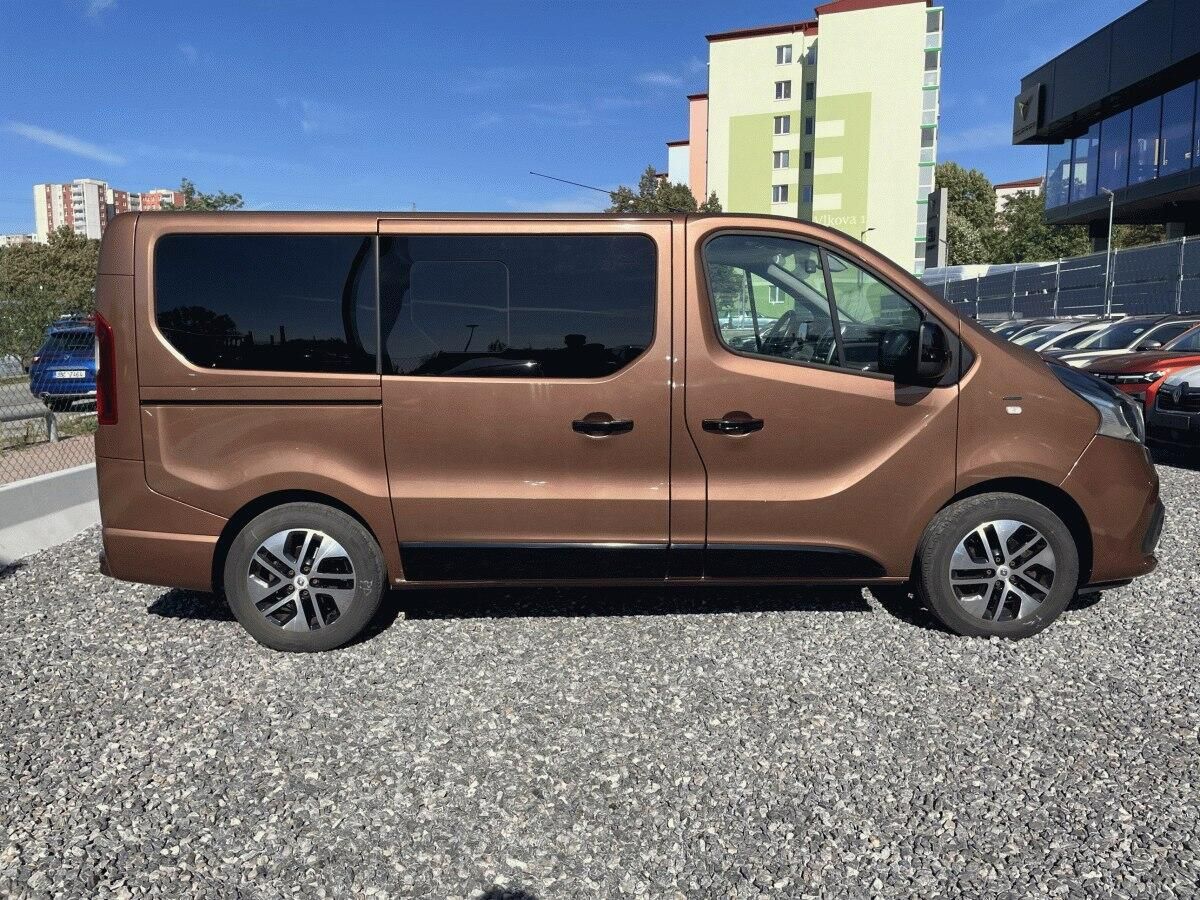 Renault Trafic, 1.6 dCi,SpaceClass,7Míst,107kW - fotka 6