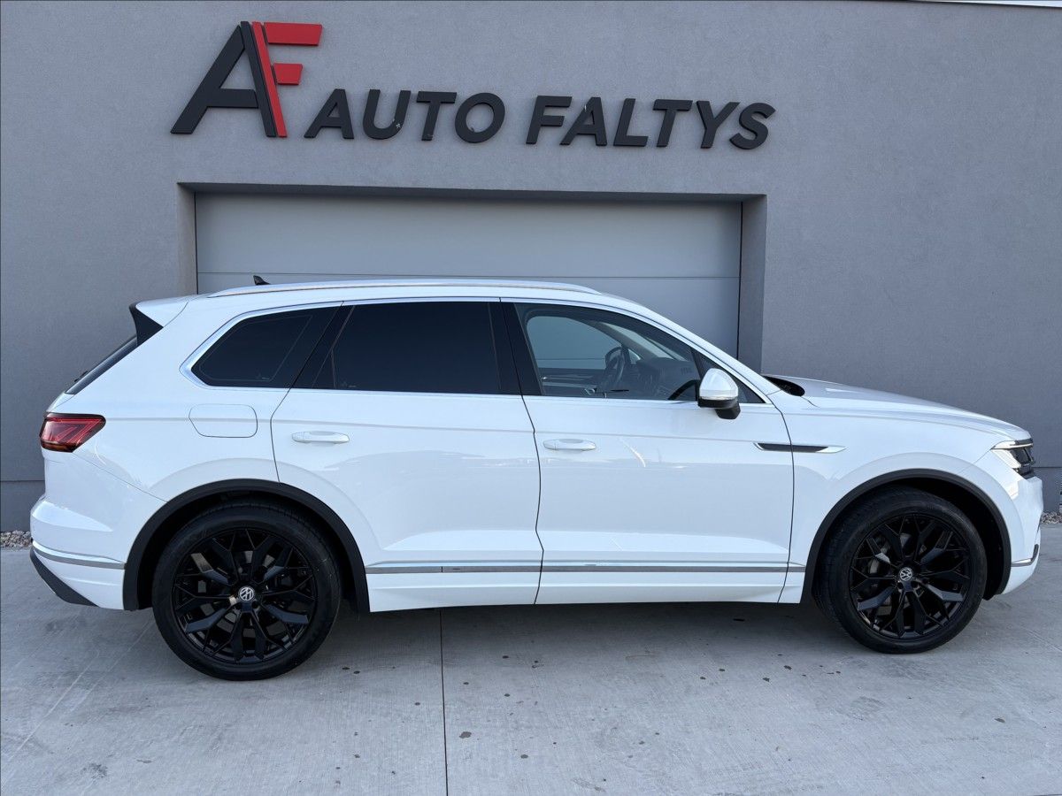 Volkswagen Touareg, 3,0 TDI V6 210 KW4MOT ELEGANCE - fotka 2