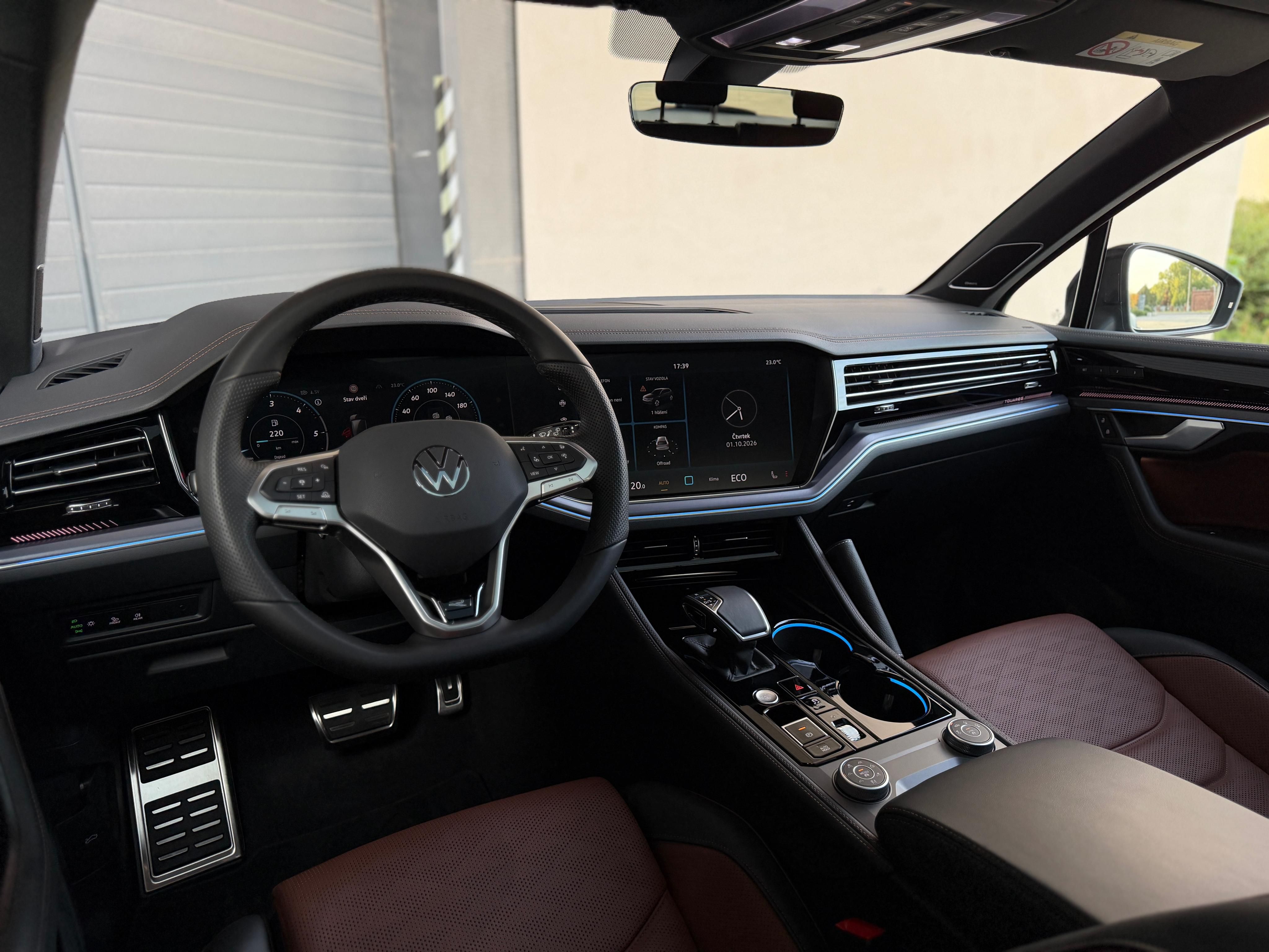 Volkswagen Touareg, 3.0TDi, R-Line, Black Paket - fotka 5