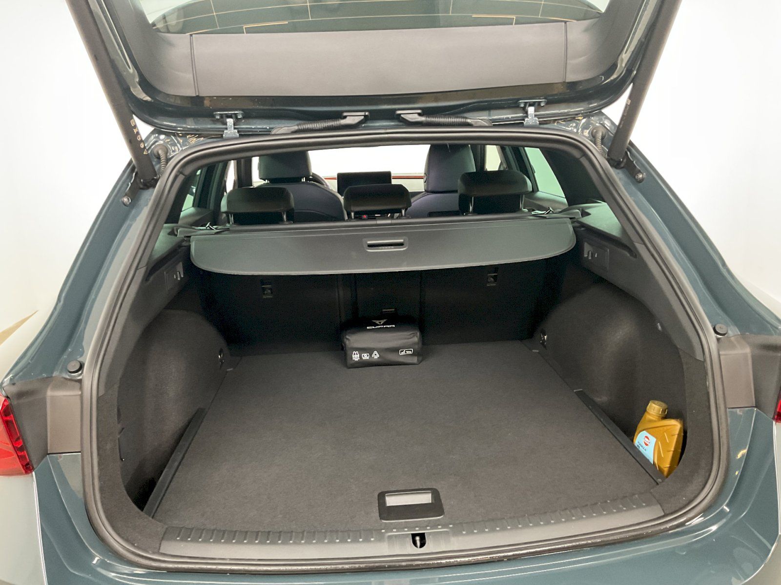 Cupra Leon, SP 1.5 eTSI 110W DSG. - fotka 6
