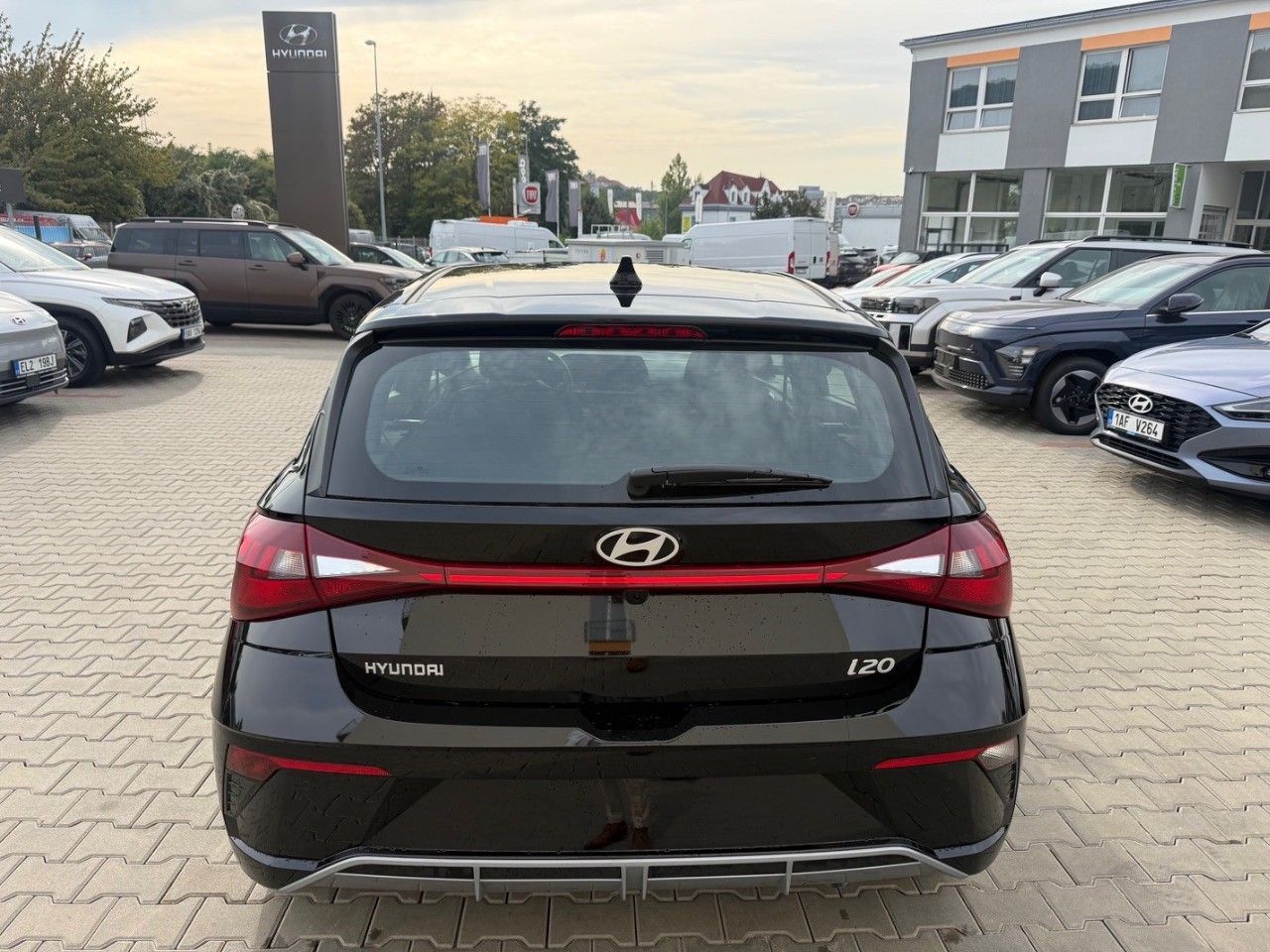 Hyundai i20, 26 1,0 T-GDI DCT GO PLUS! - fotka 4