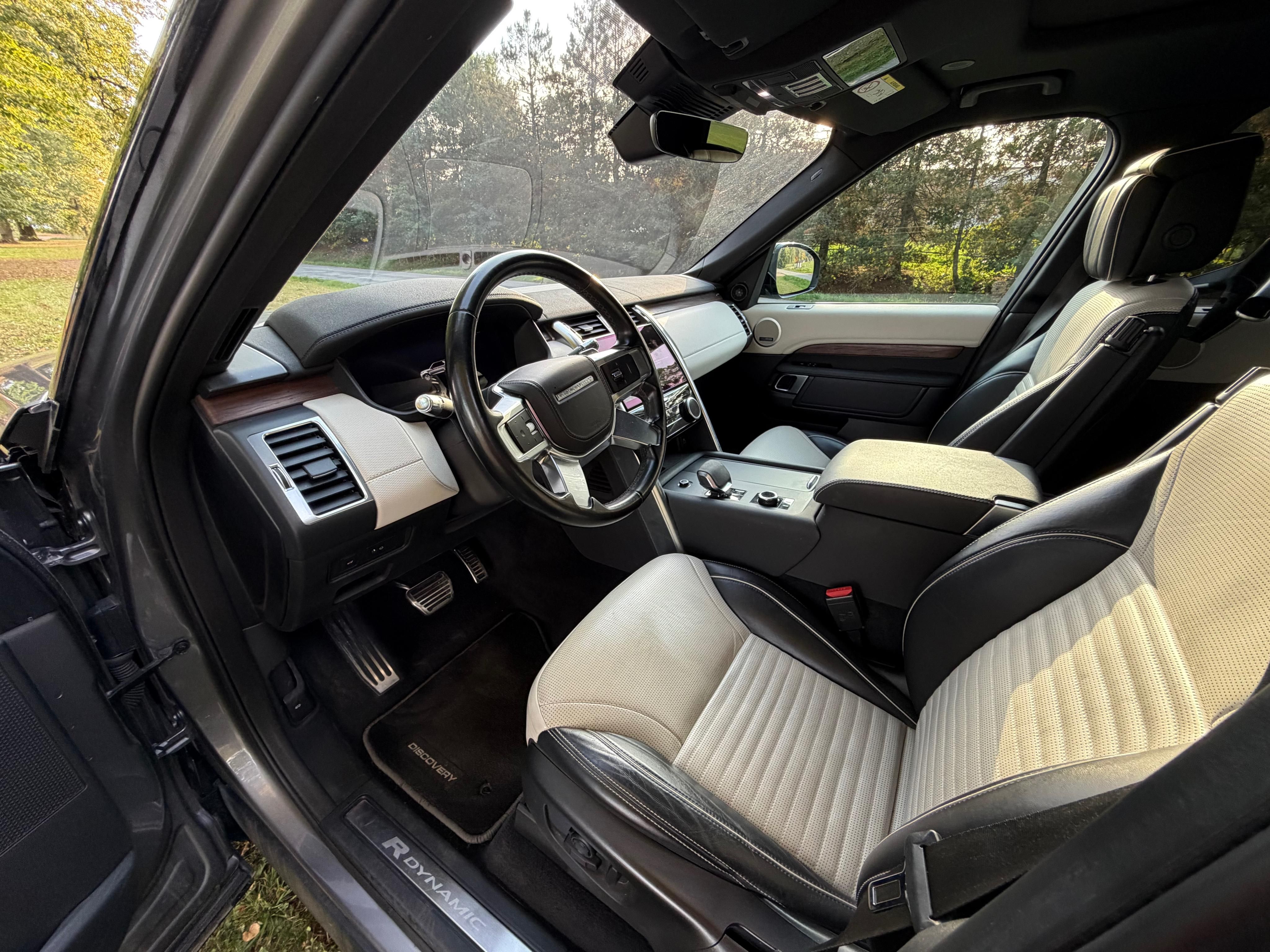 Land Rover Discovery, D250 R Dynamic HSEmild-hybrid - fotka 6