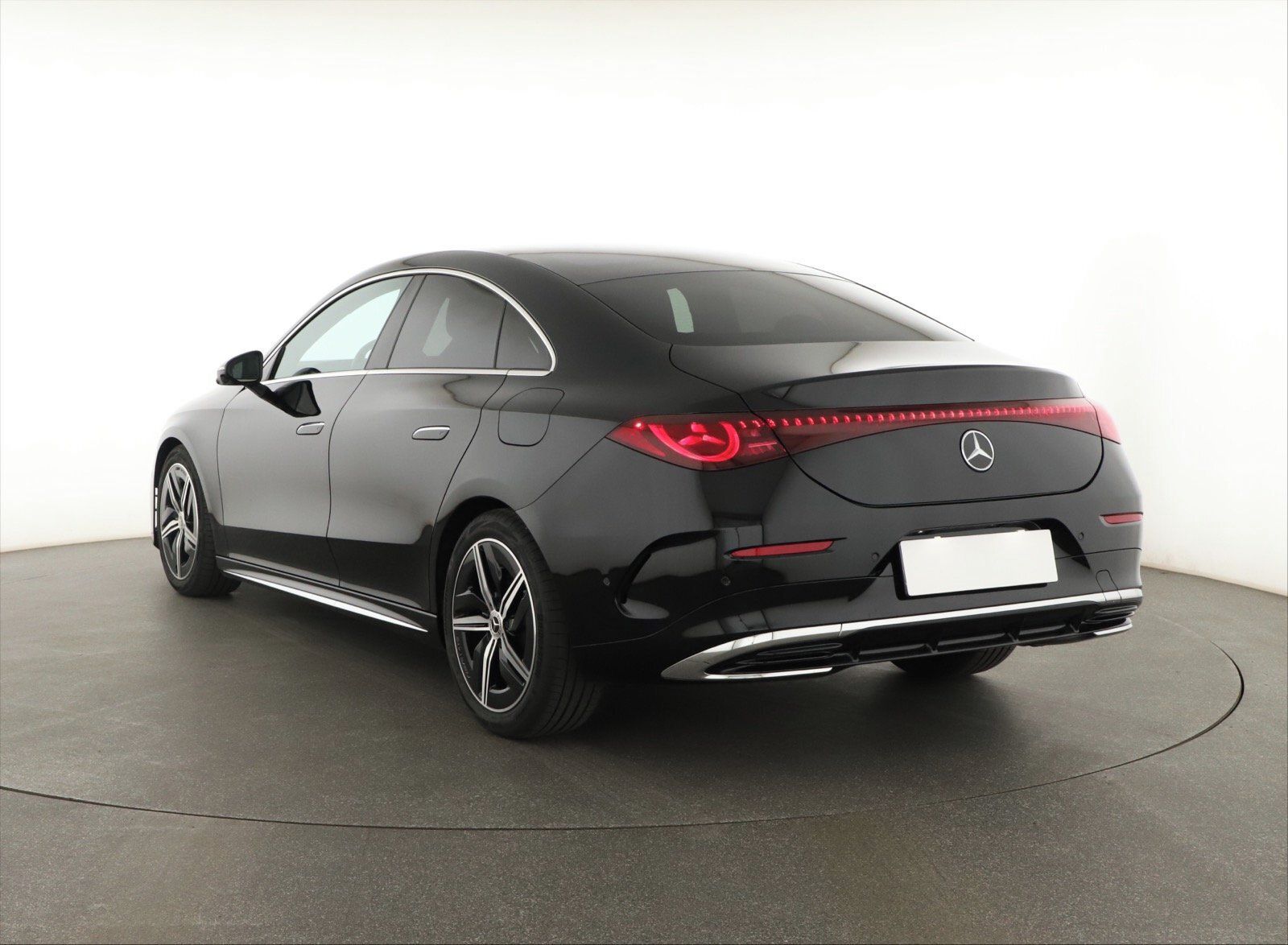 Mercedes-Benz CLA, 200, AMG, KEYLESS, KAMERA, DPH - fotka 3