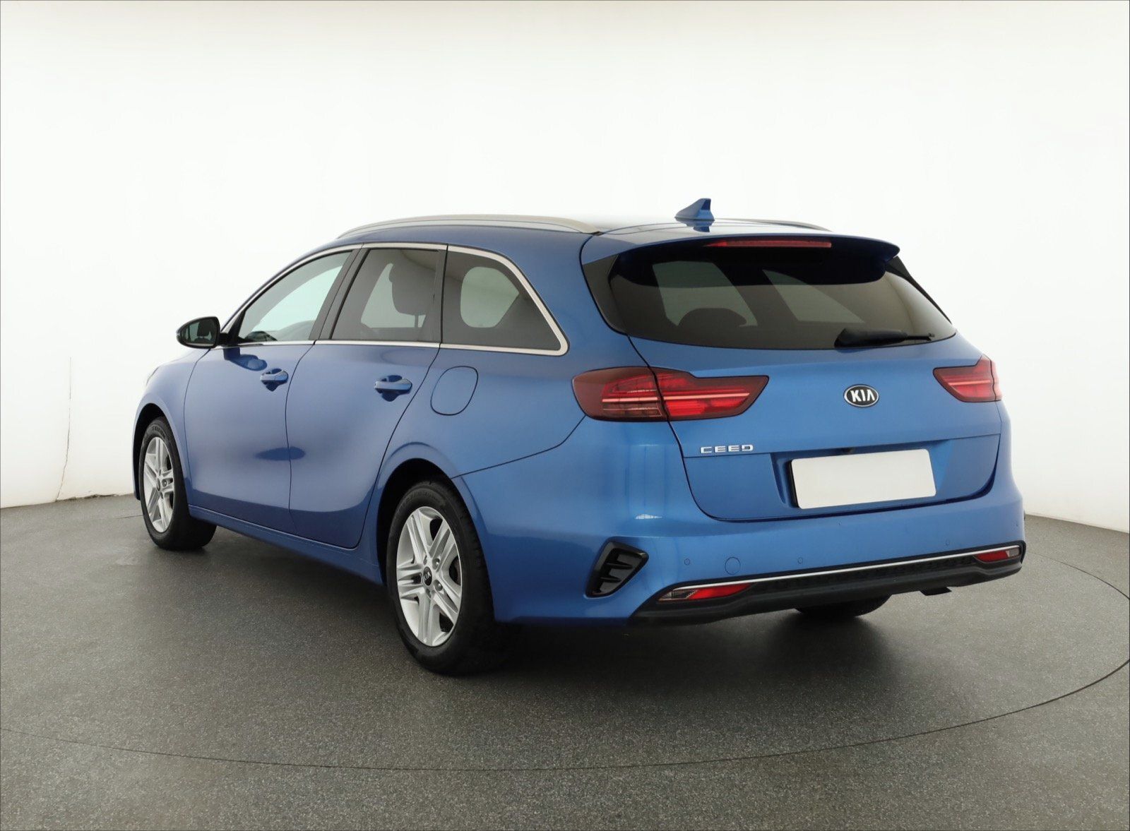 Kia Cee´d, 1.5 T-GDI, Navi - fotka 4
