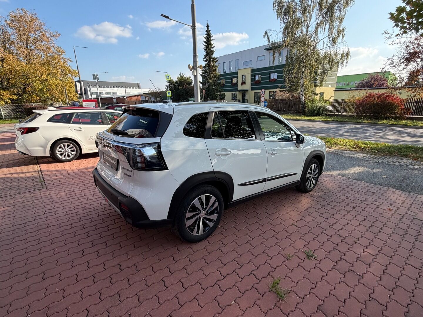 Suzuki SX4 S-Cross, 1,4 BoosterJet Elegance 4x4 - fotka 6