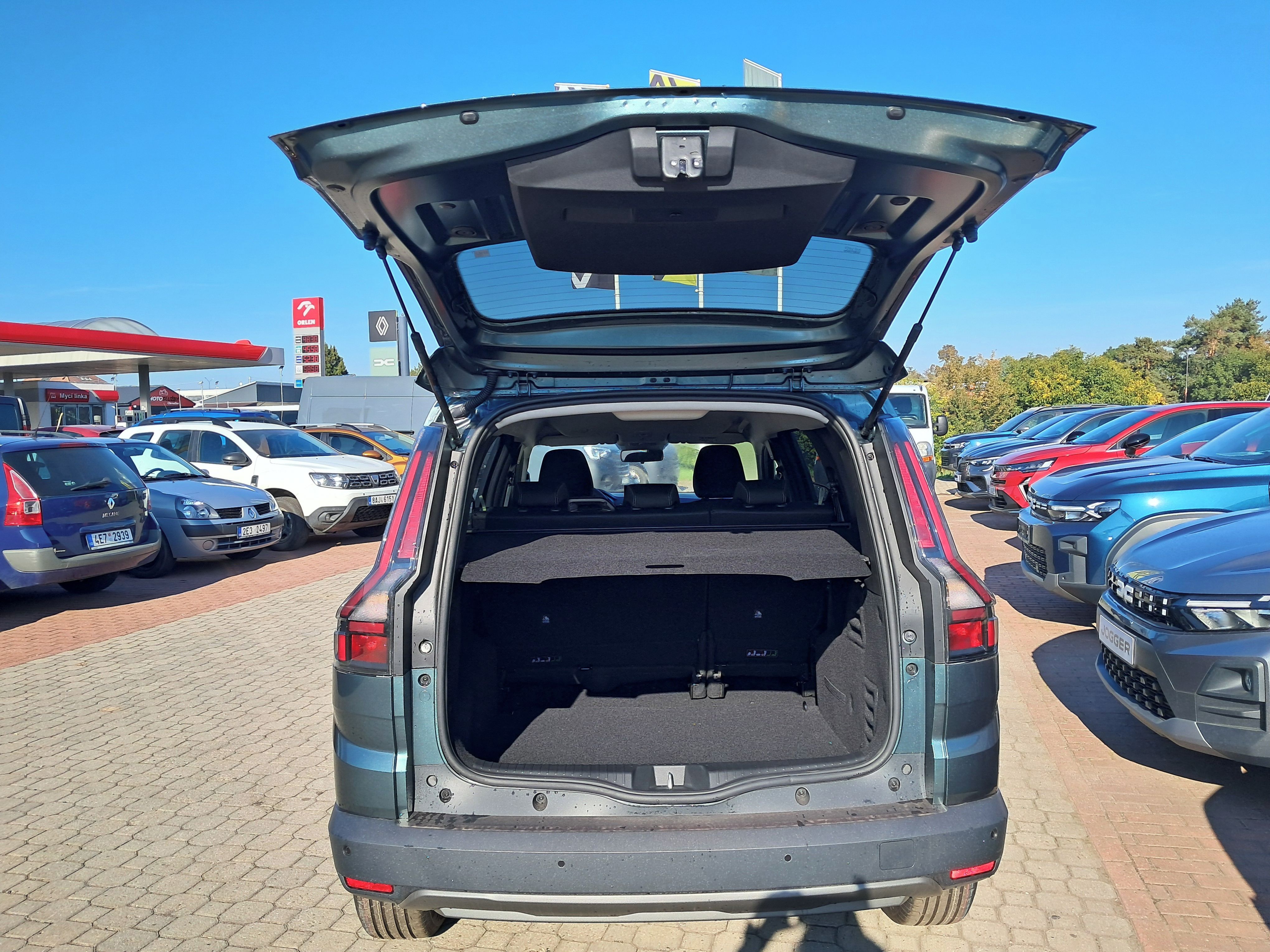 Dacia Jogger, TCe 110 Journey - 5 míst - fotka 5