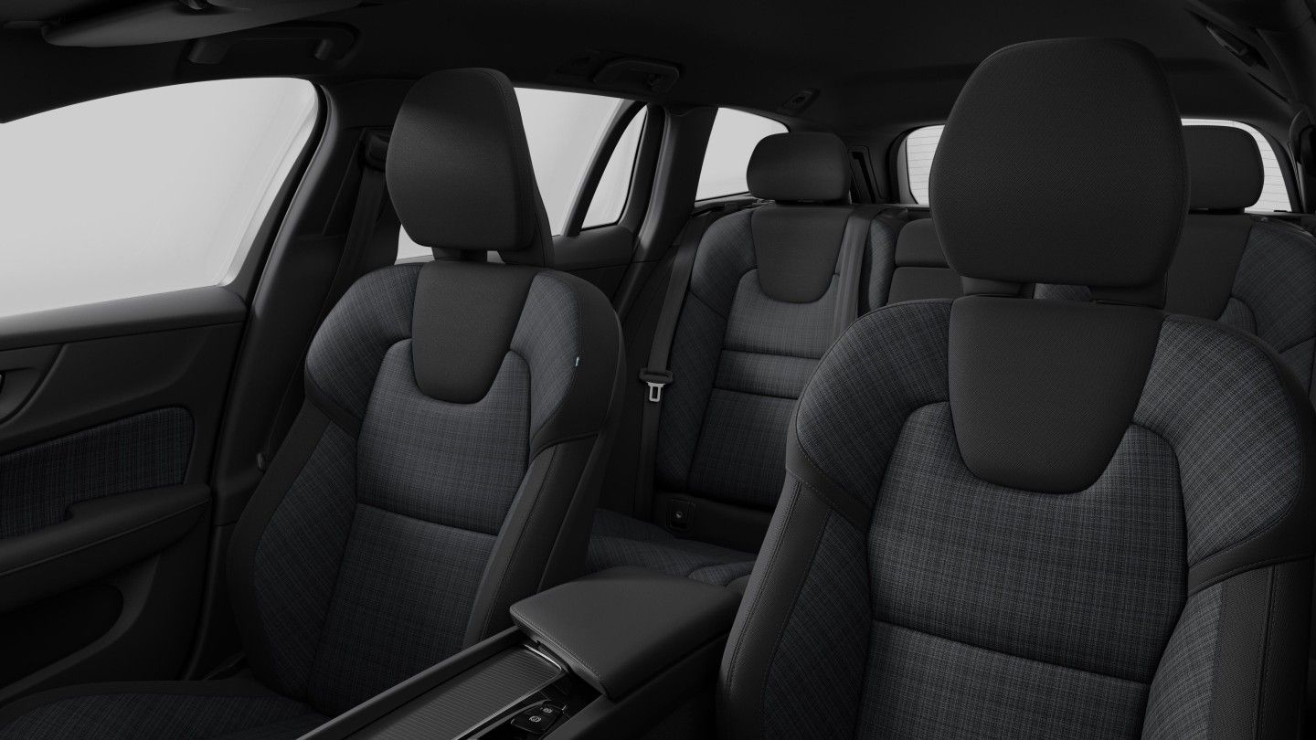 Volvo V60, 2.0B4 FWD 145kW CORE - fotka 4