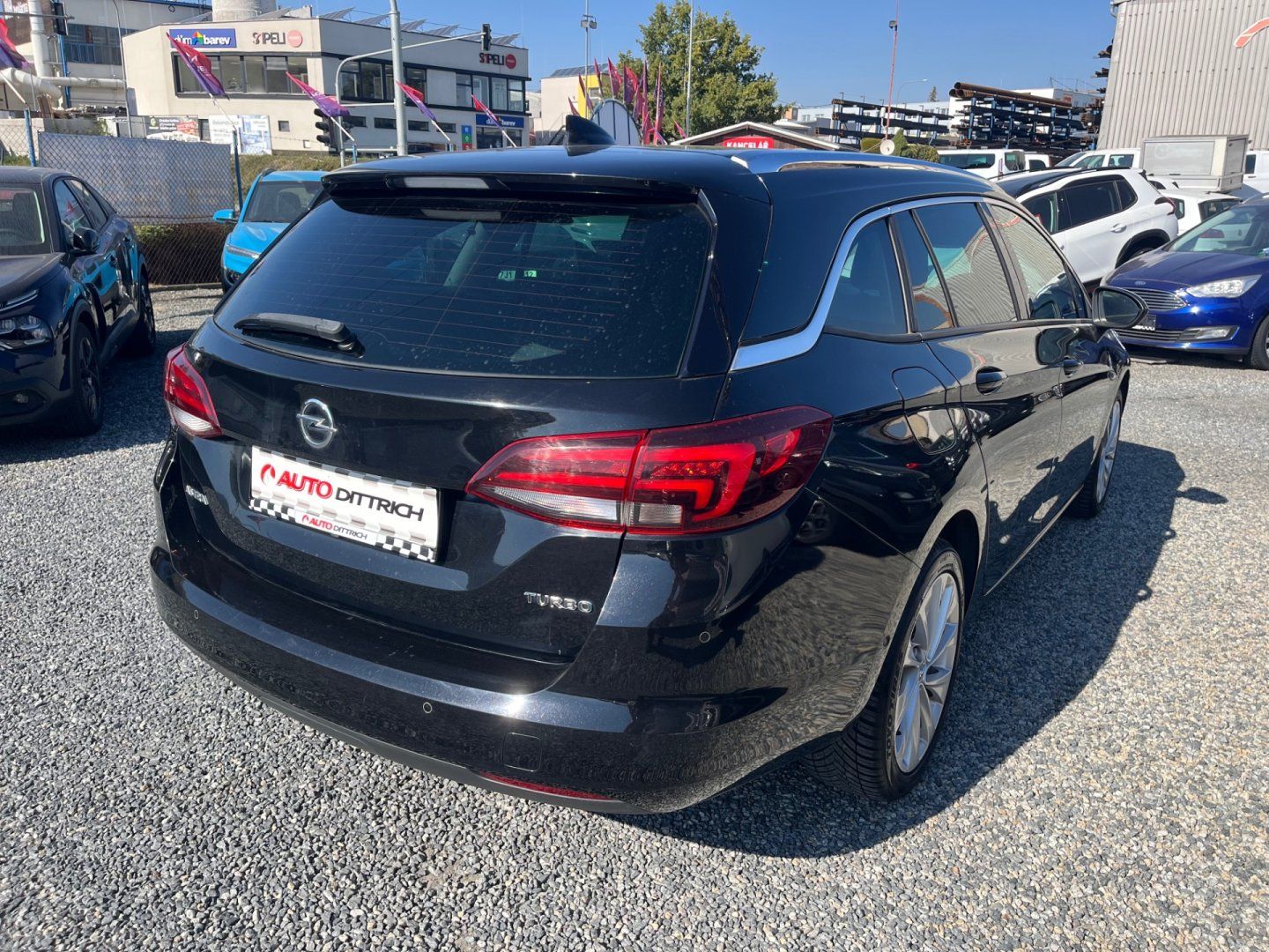 Opel Astra, 1.4T - fotka 5