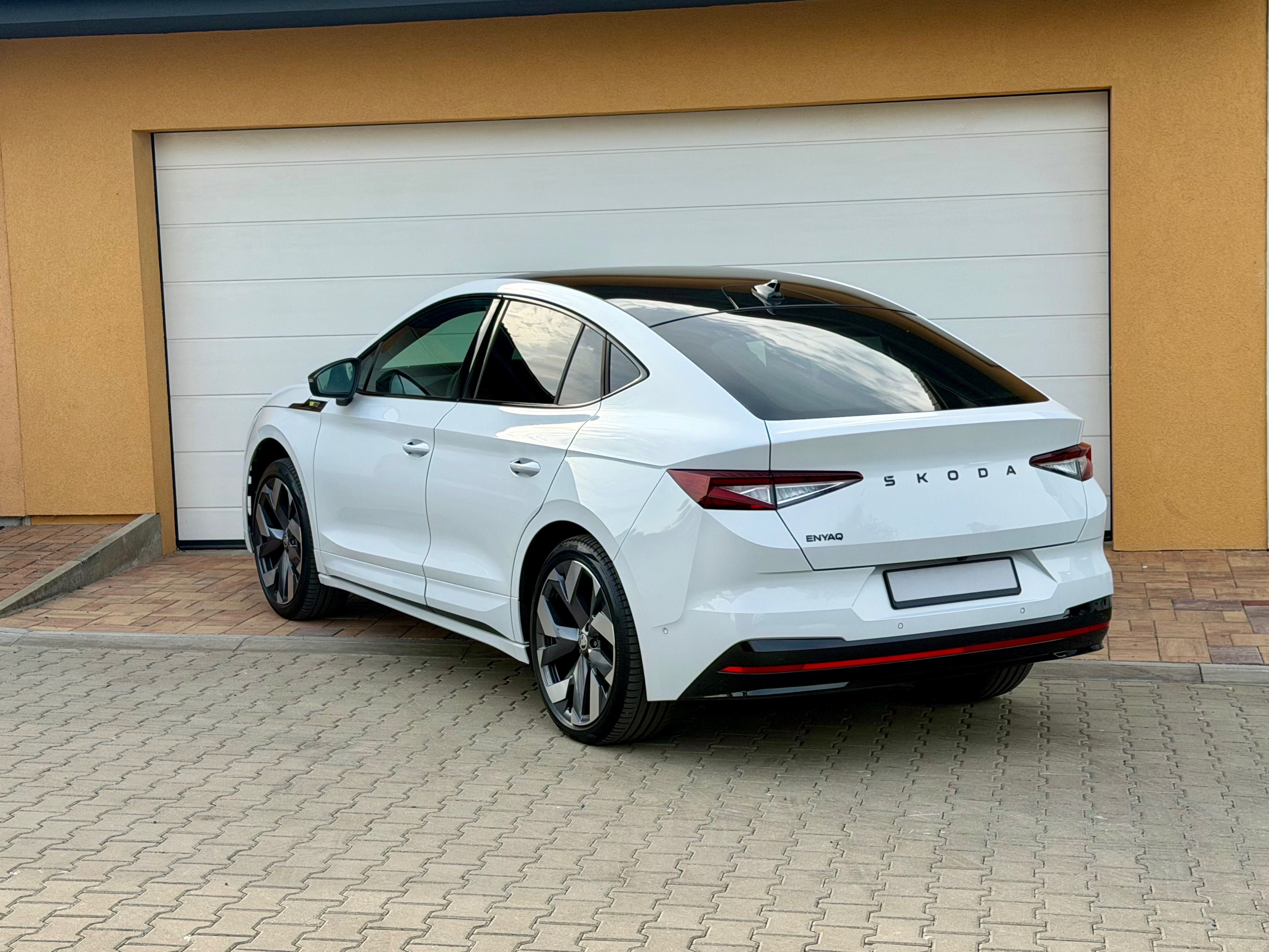 Škoda Enyaq, RS Coupé 85X - fotka 3
