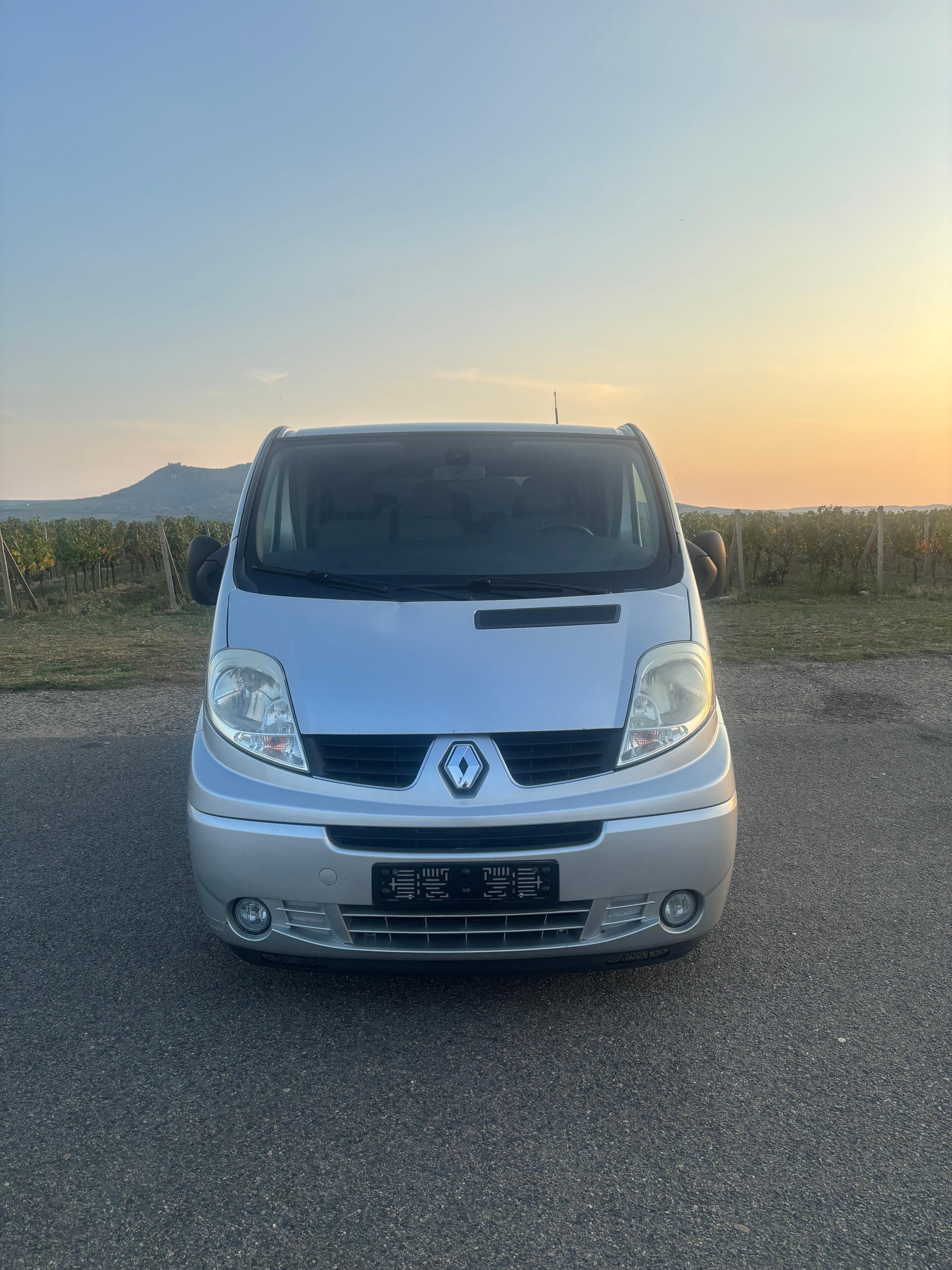 Renault Trafic, 2.0 DCi/84kW Passenger - fotka 4