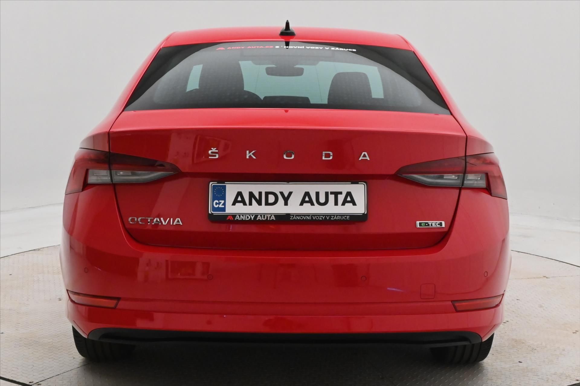 Škoda Octavia, 1,0 TSI e-TEC 81kW DSG Style Z - fotka 6