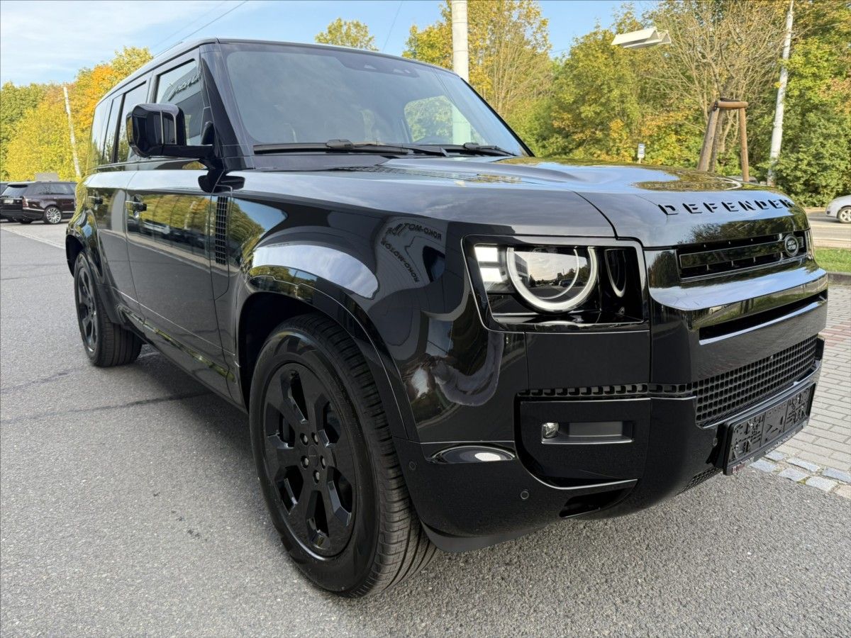 Land Rover Defender, 3,0 110 X-DYNAMIC SE D250 - fotka 5