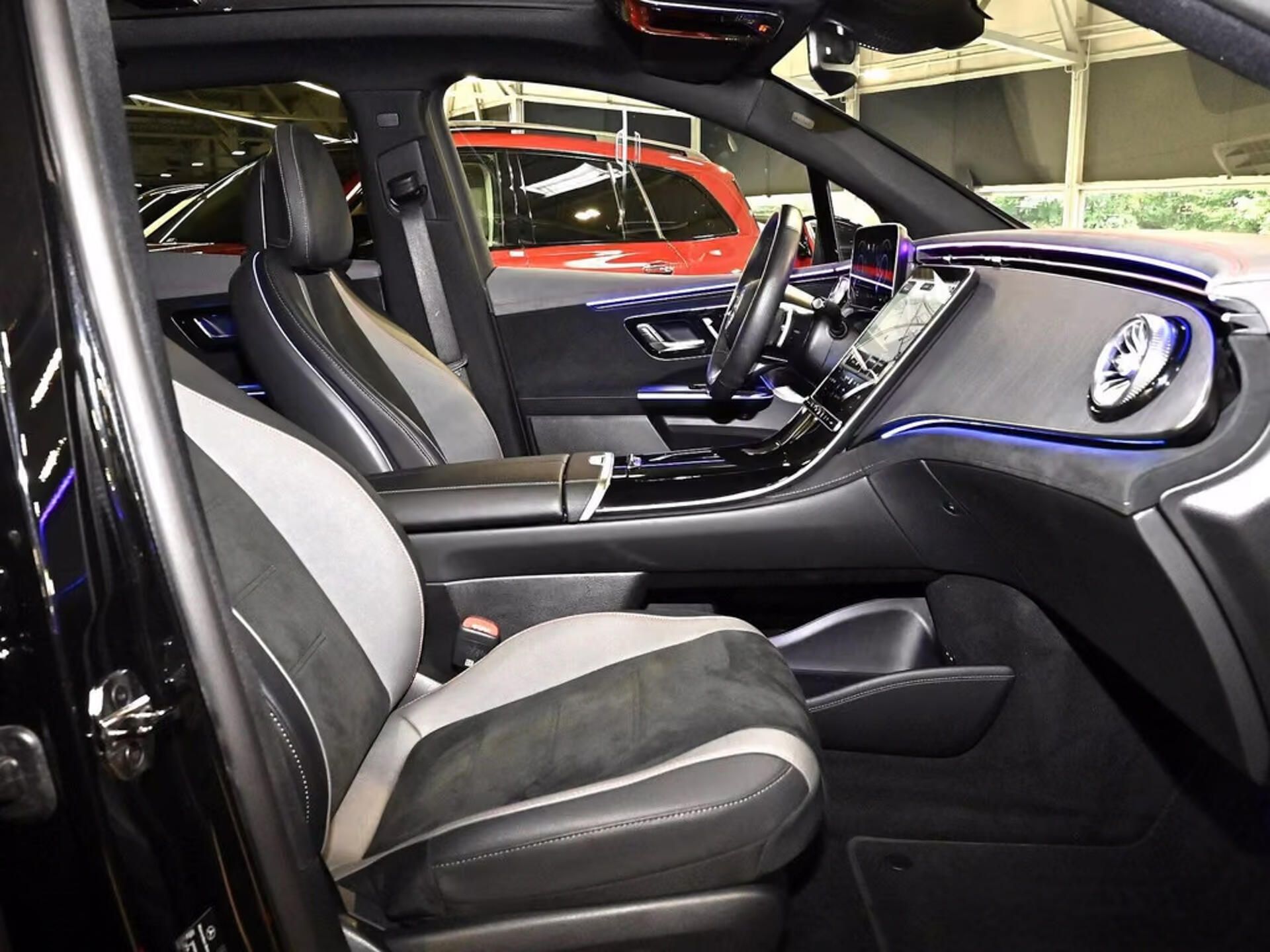 Mercedes-Benz EQE, 300 AMG Pano ACC 360 DIGI.Ligh - fotka 5