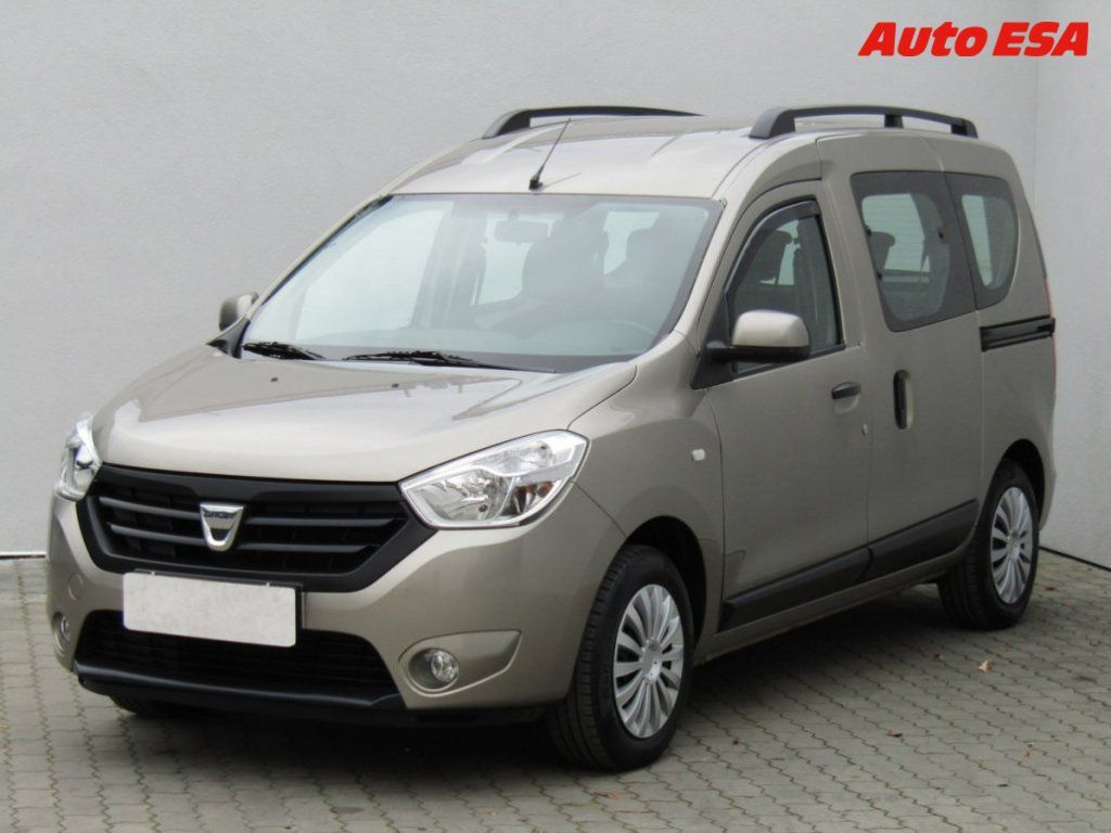 Dacia Dokker, 1.6i,1.maj,ČR - fotka 3