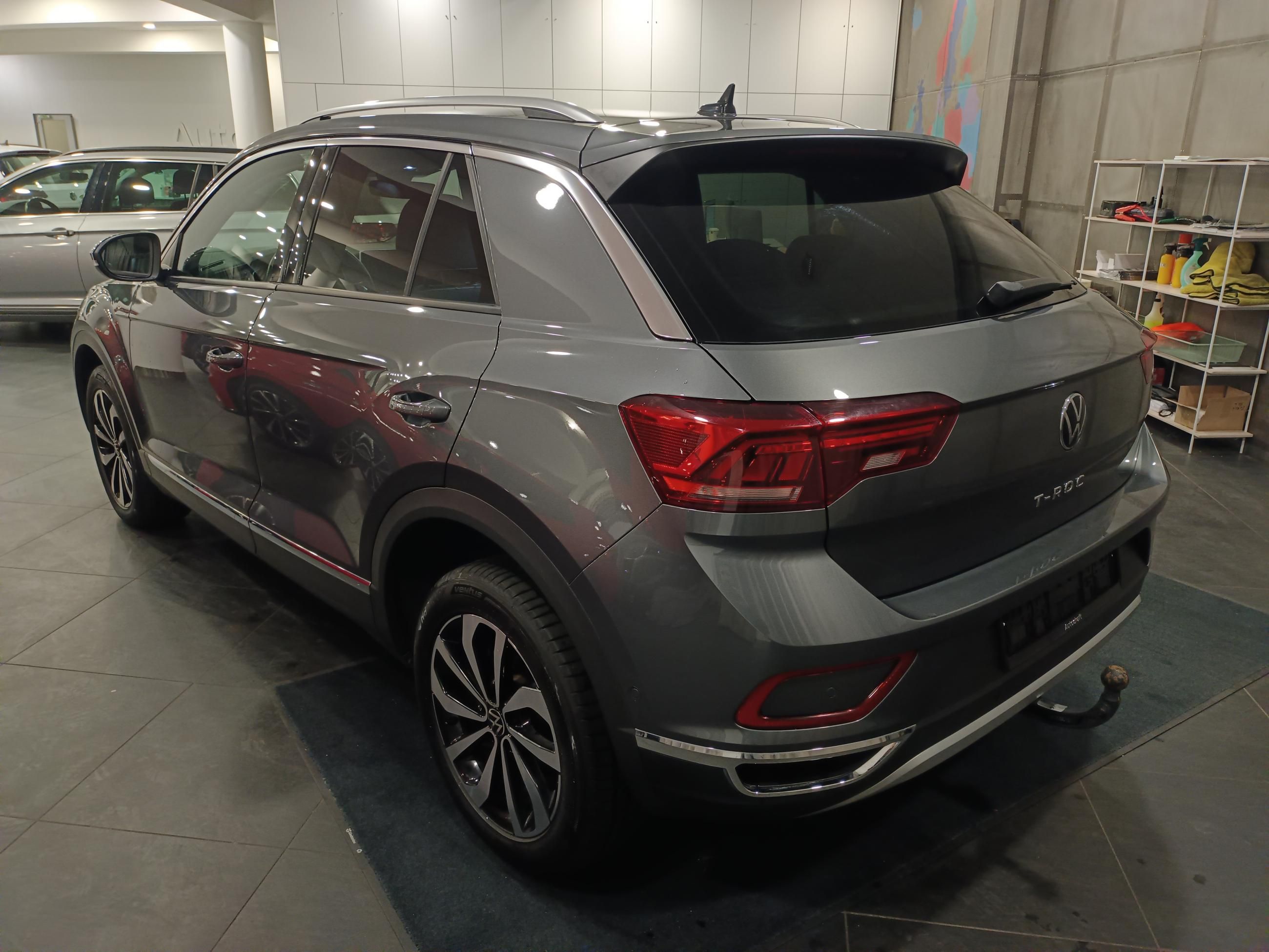 Volkswagen T-Roc, Style 1.5 TSI DSG / Tažné - fotka 3