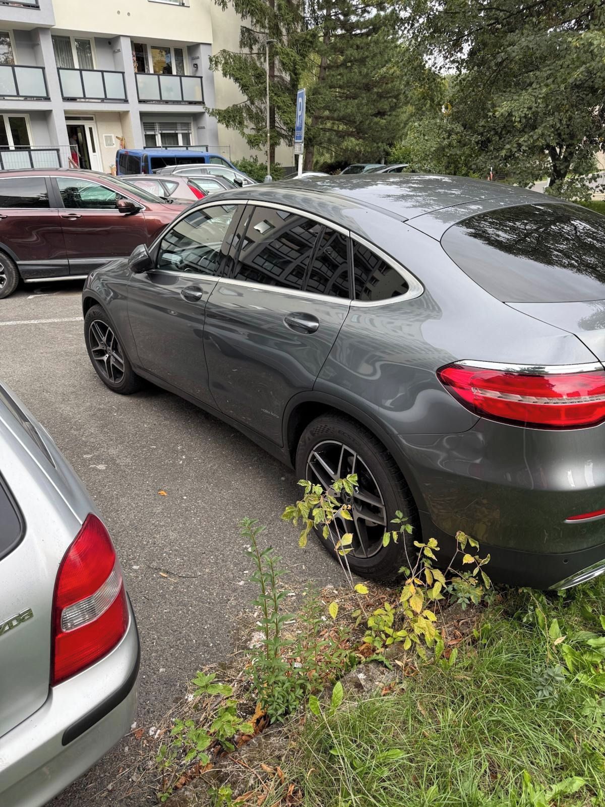 Mercedes-Benz GLC, GLC 250 D 4MATIC - fotka 4