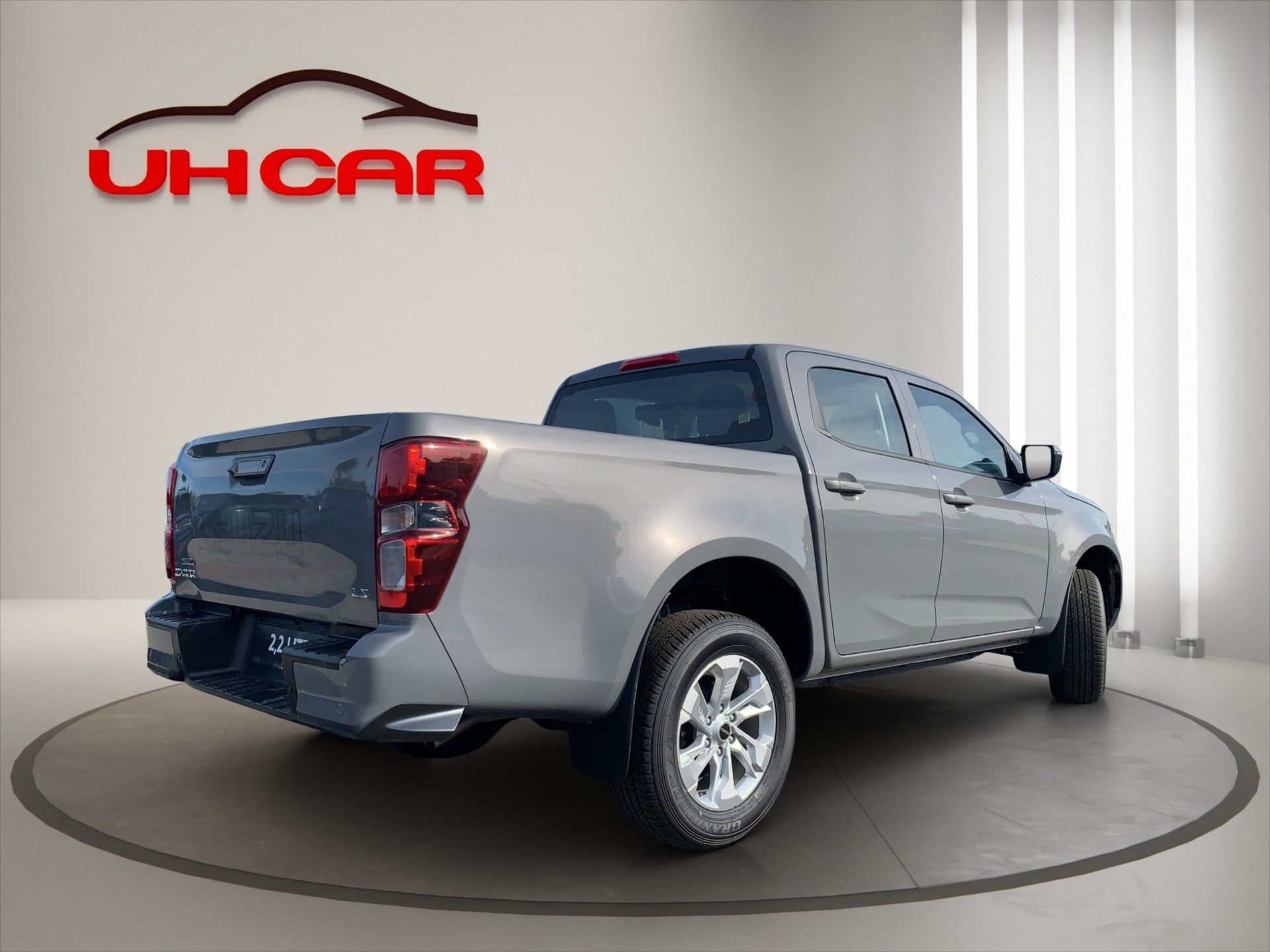 Isuzu D-Max, 2,2 D 4x4 6MT  DC LS 163k - fotka 5
